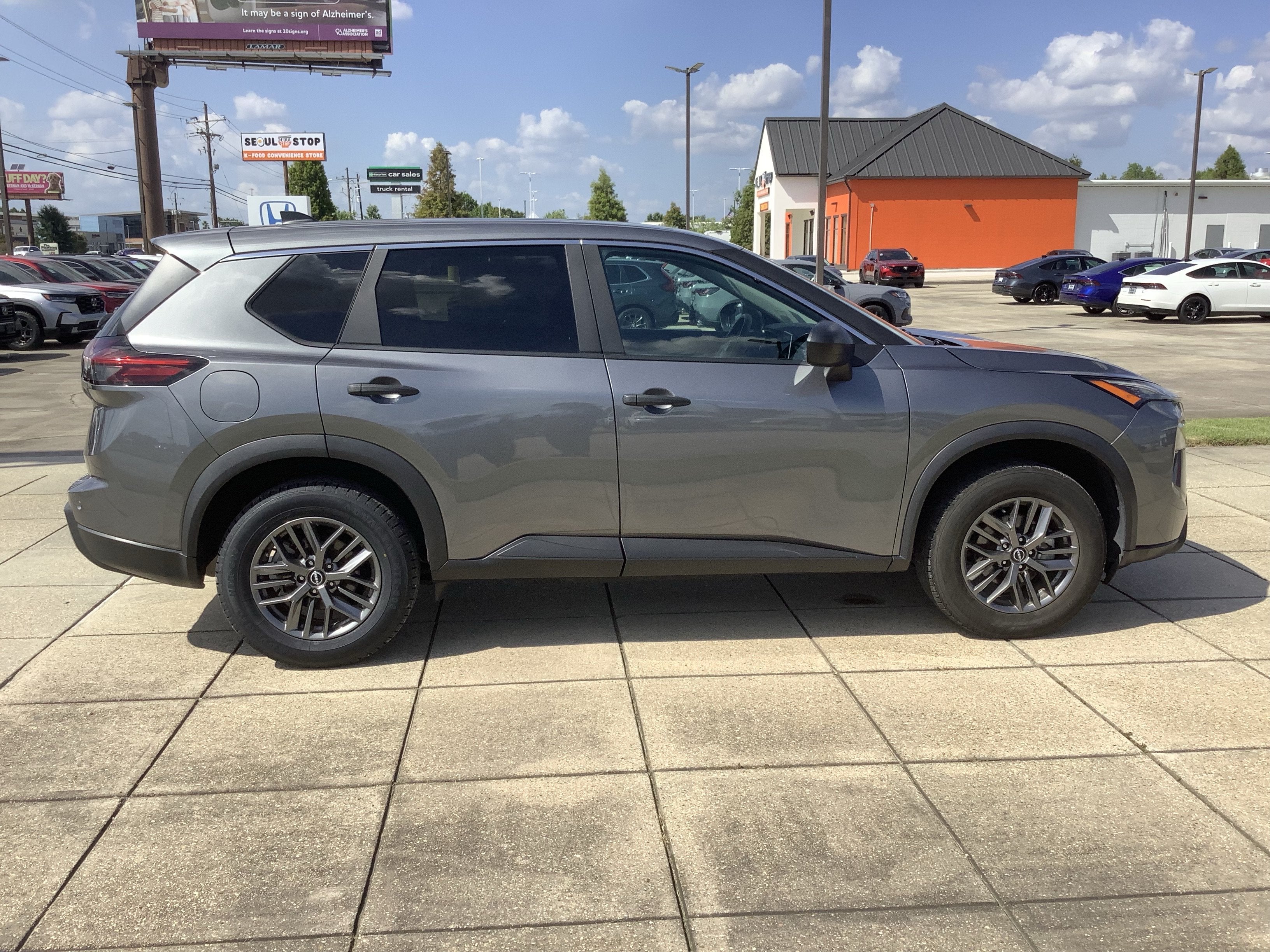 2024 Nissan Rogue S