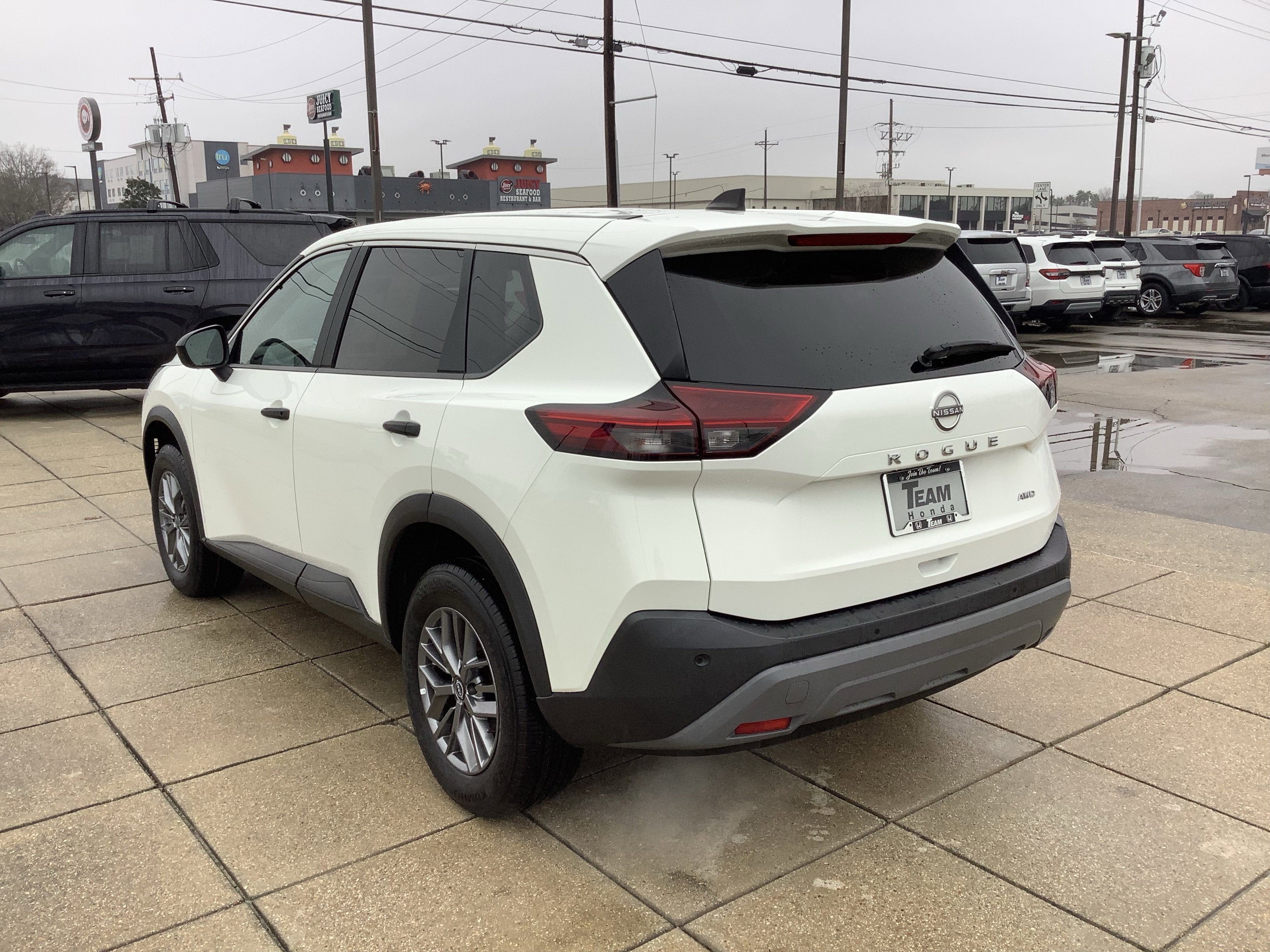 2023 Nissan Rogue S