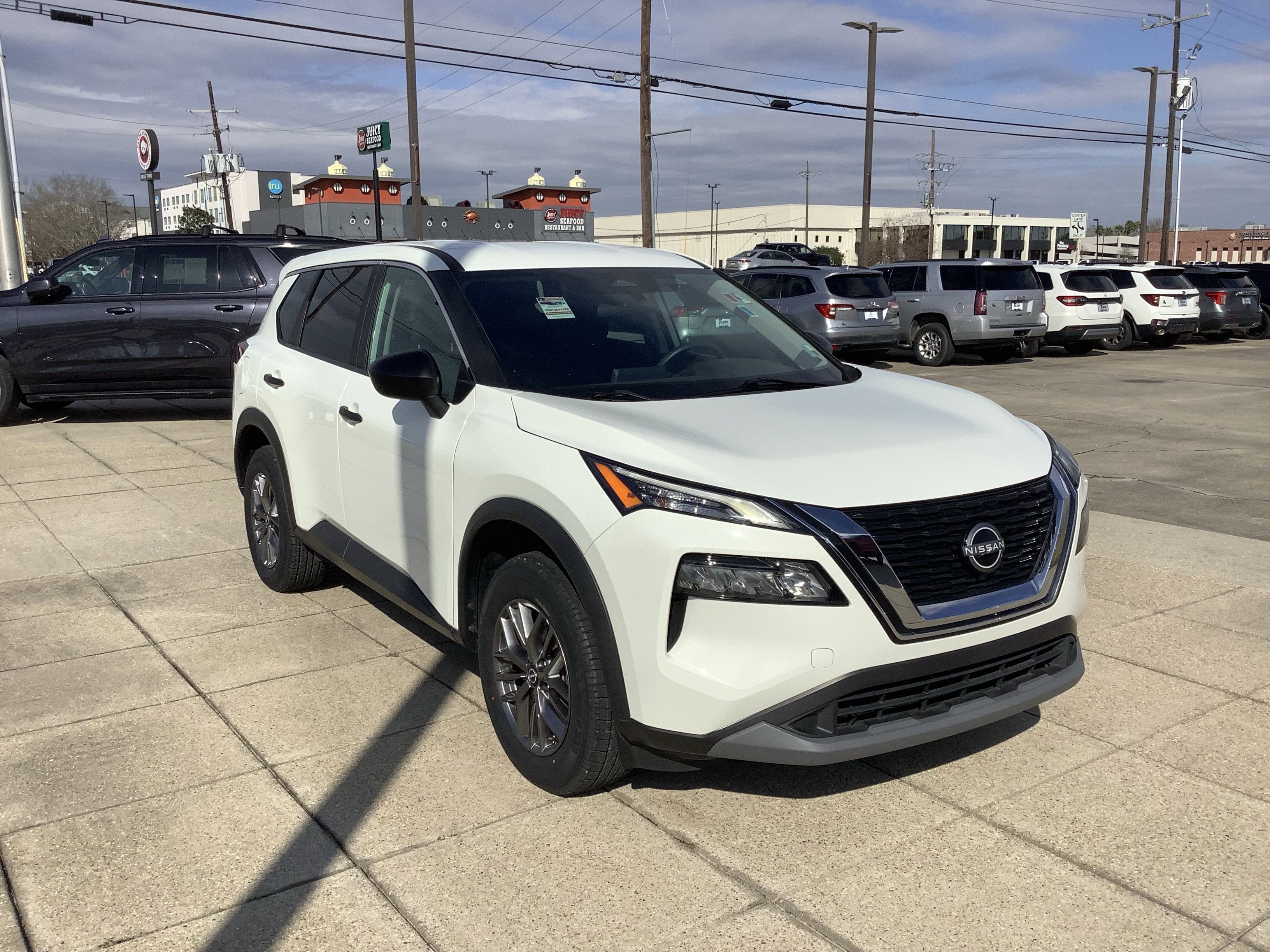 2023 Nissan Rogue S