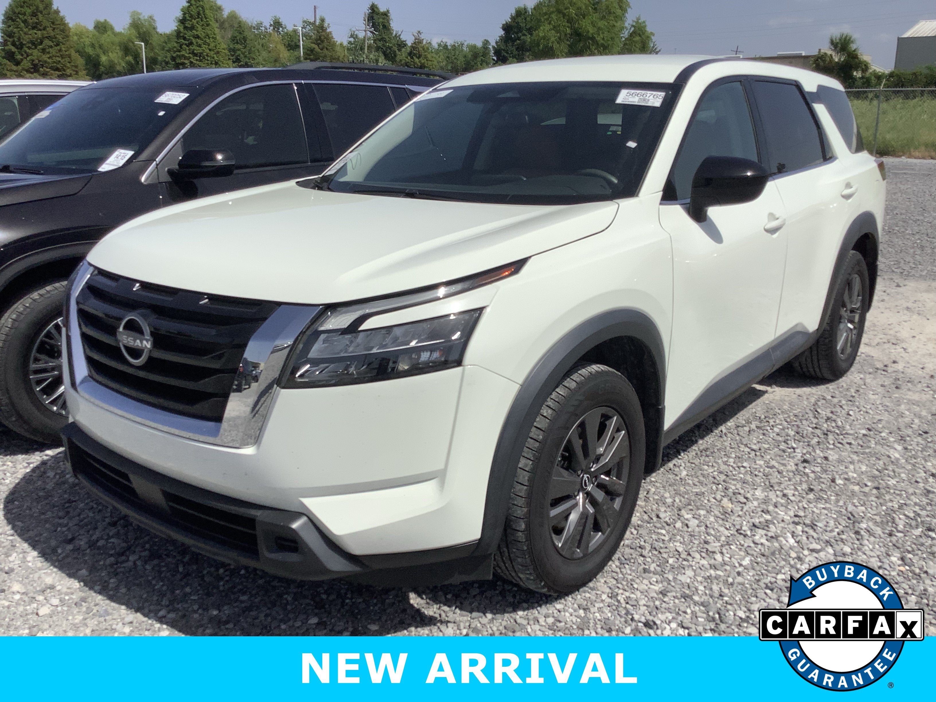 2024 Nissan Pathfinder S