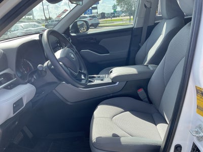 2021 Toyota Highlander L