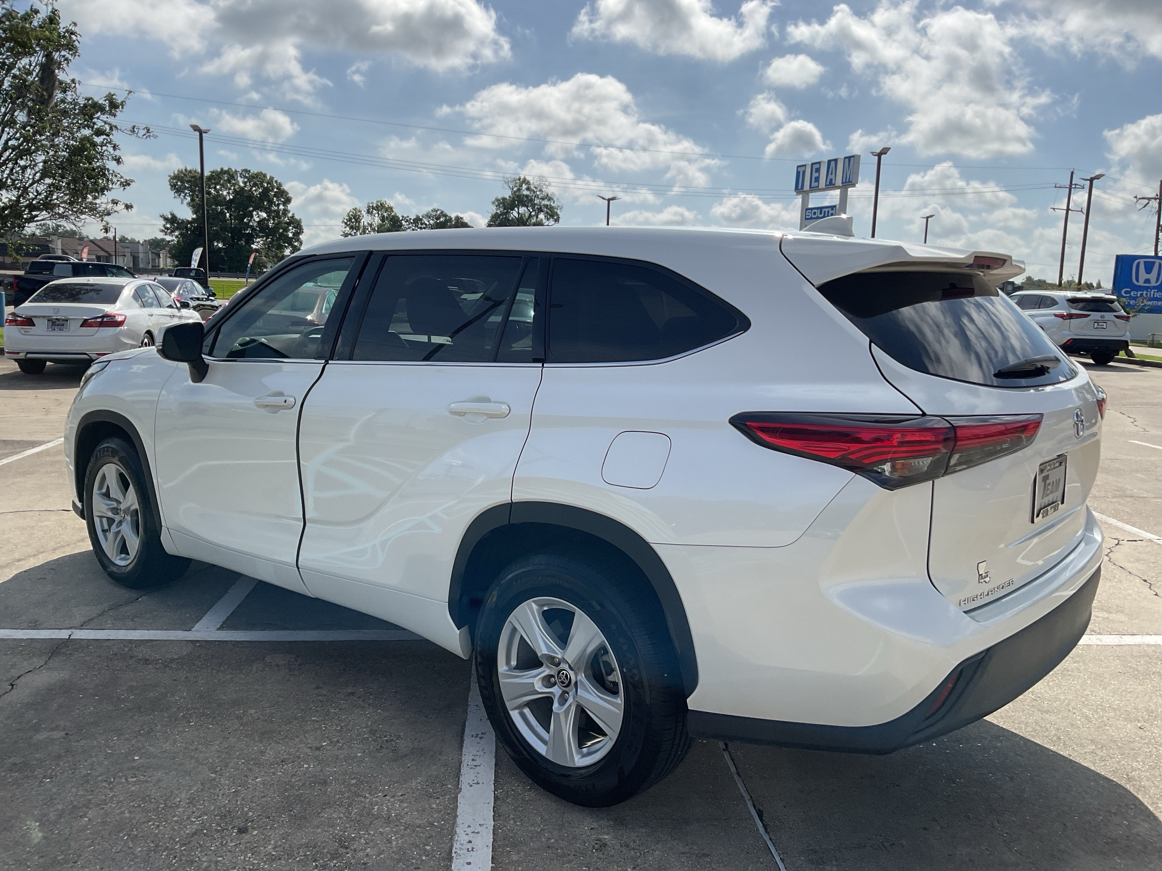 2021 Toyota Highlander L