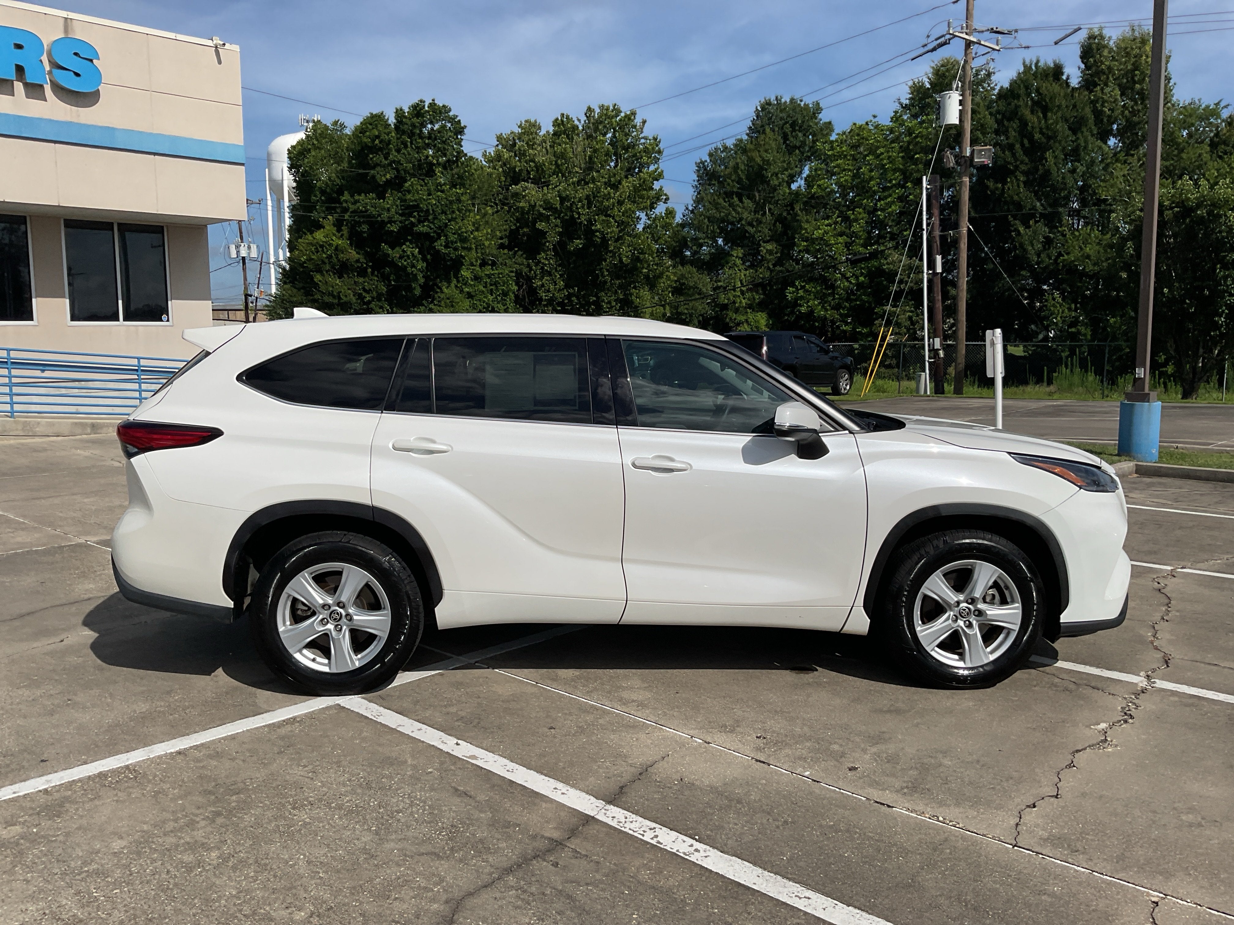 2021 Toyota Highlander L