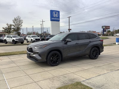 2023 Toyota Highlander LE