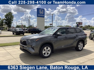 2024 Toyota Highlander LE