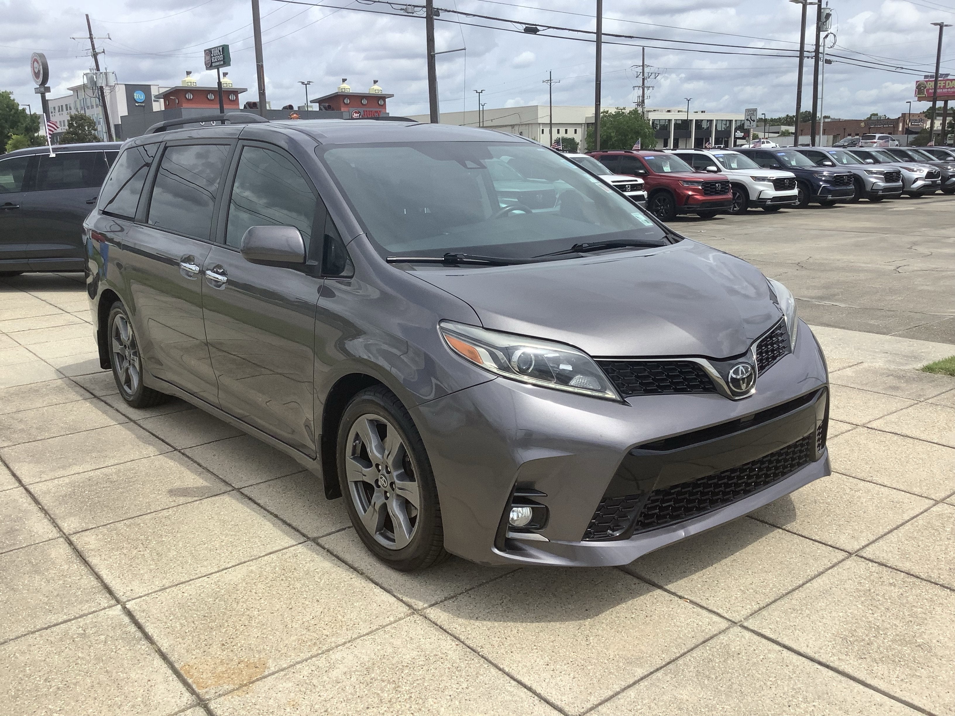 2018 Toyota Sienna SE