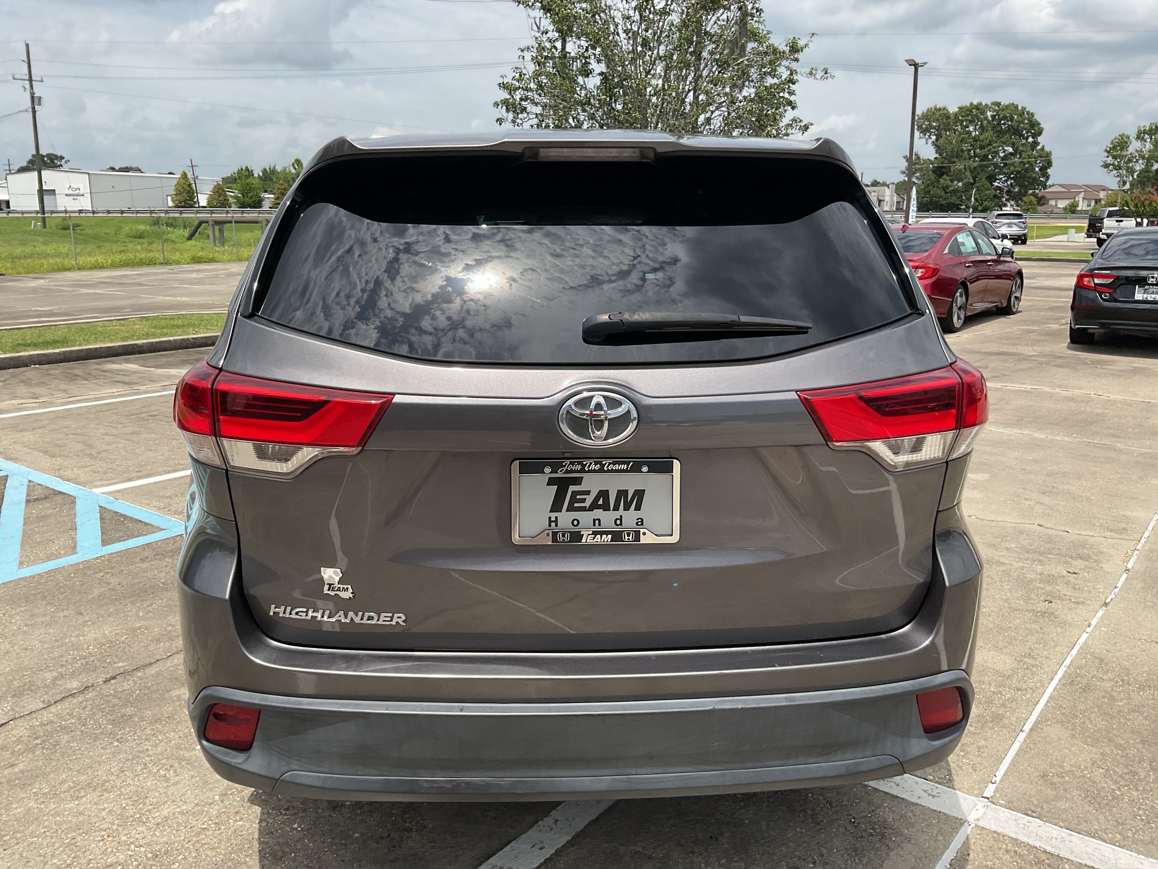 2017 Toyota Highlander LE