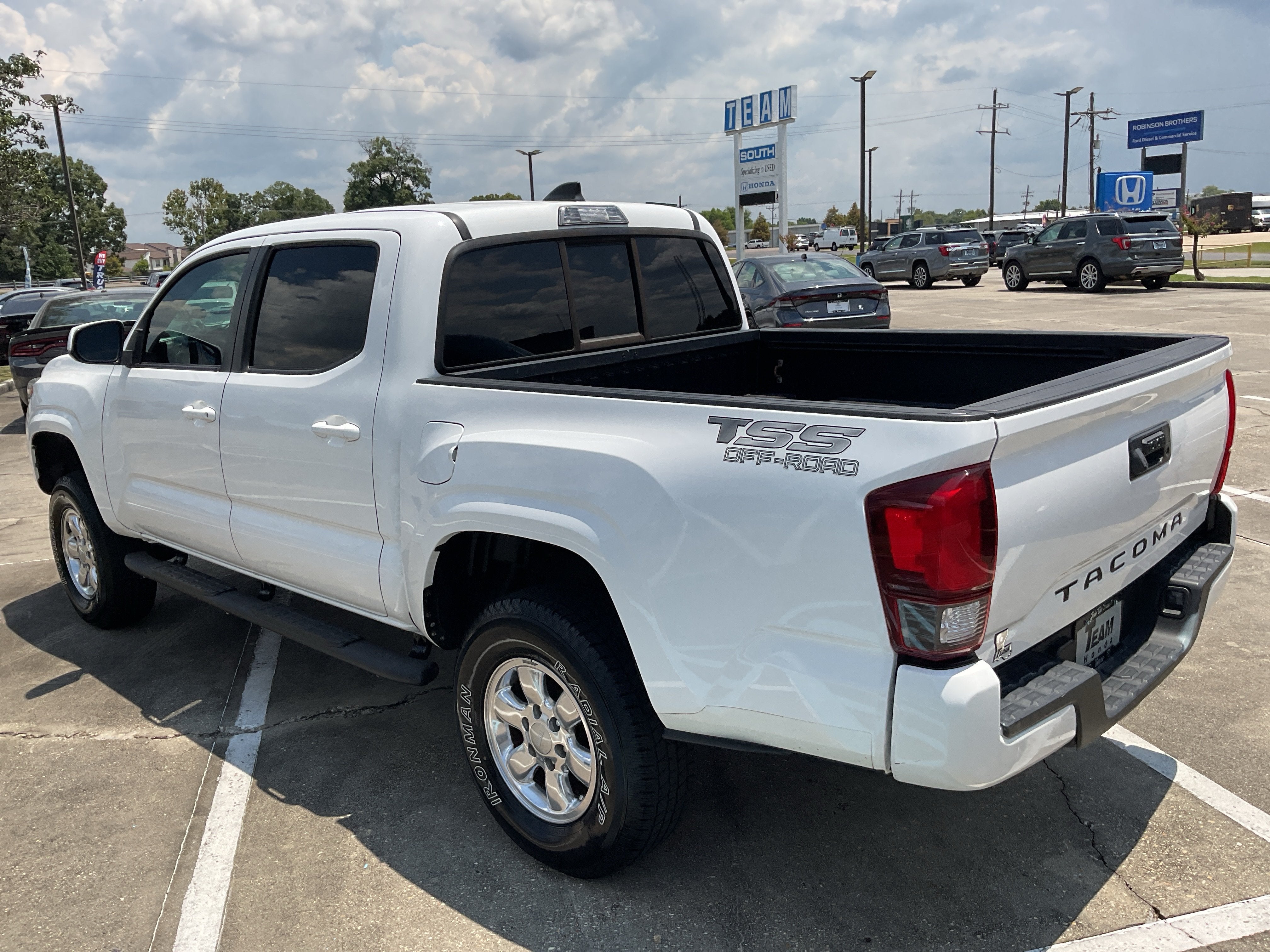 2020 Toyota Tacoma 2WD SR
