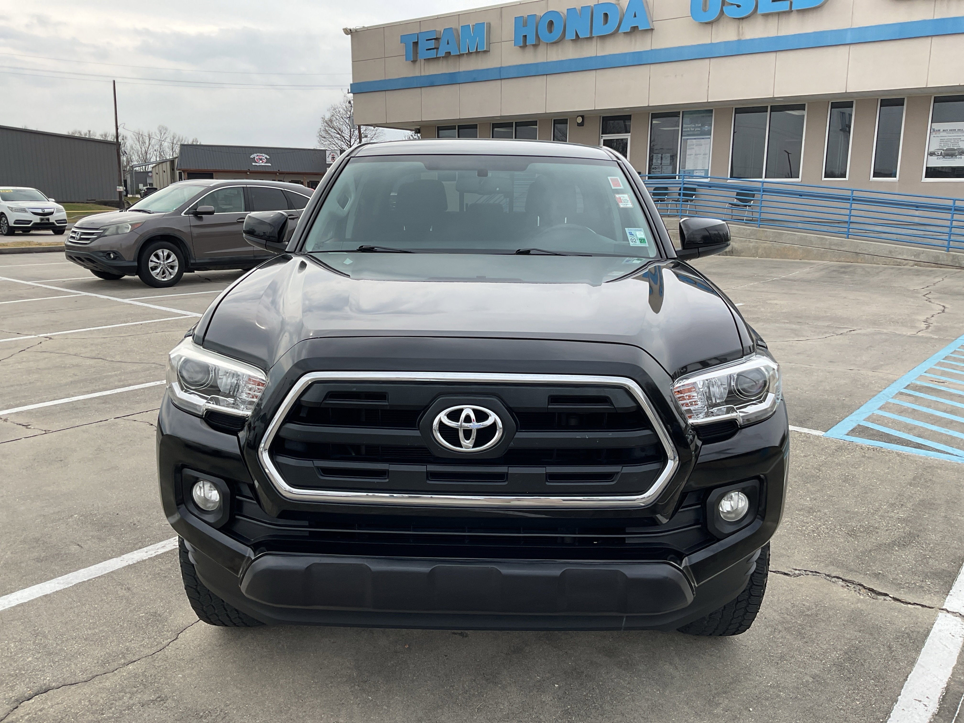 2017 Toyota Tacoma SR5