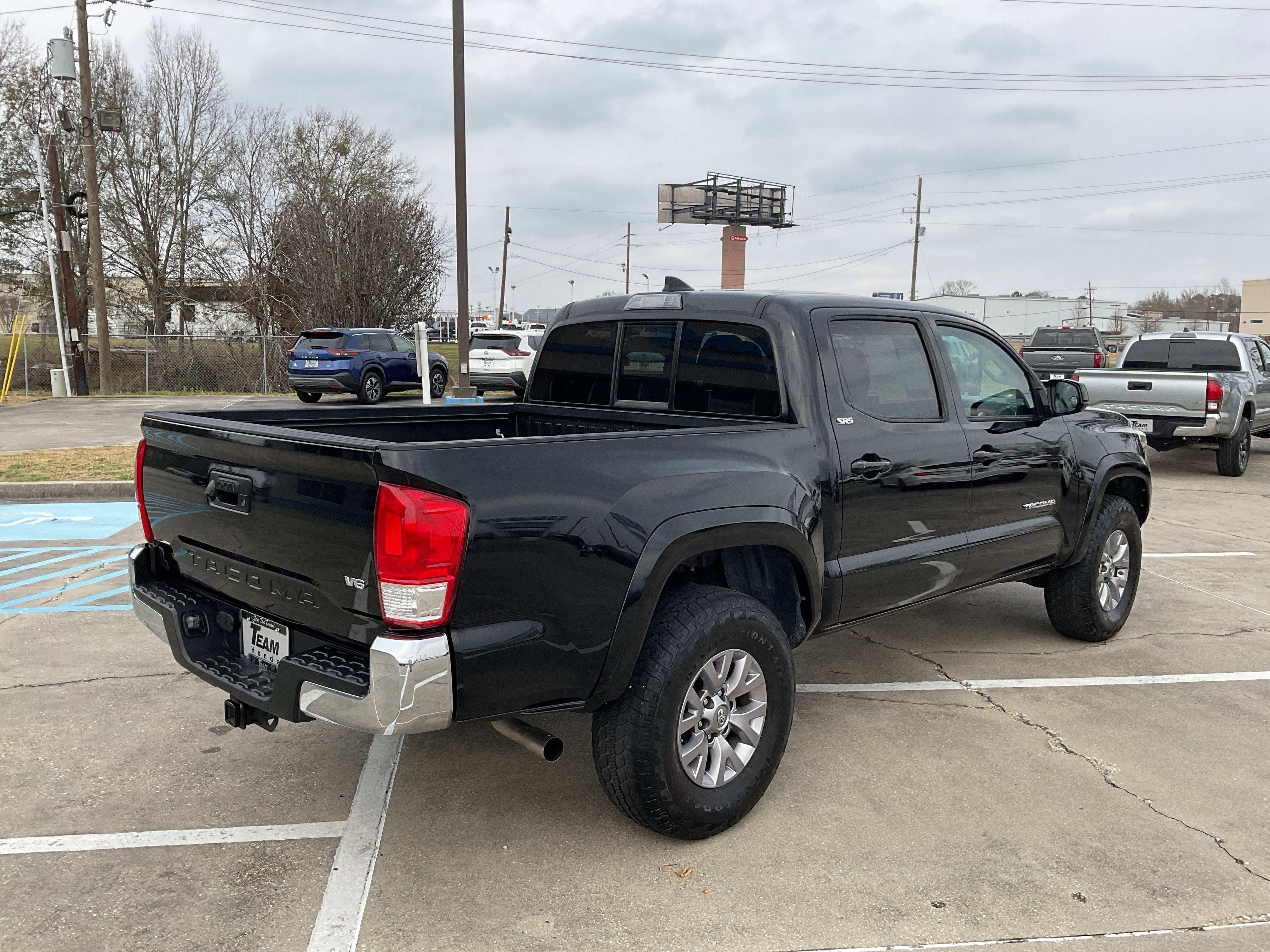 2017 Toyota Tacoma SR5