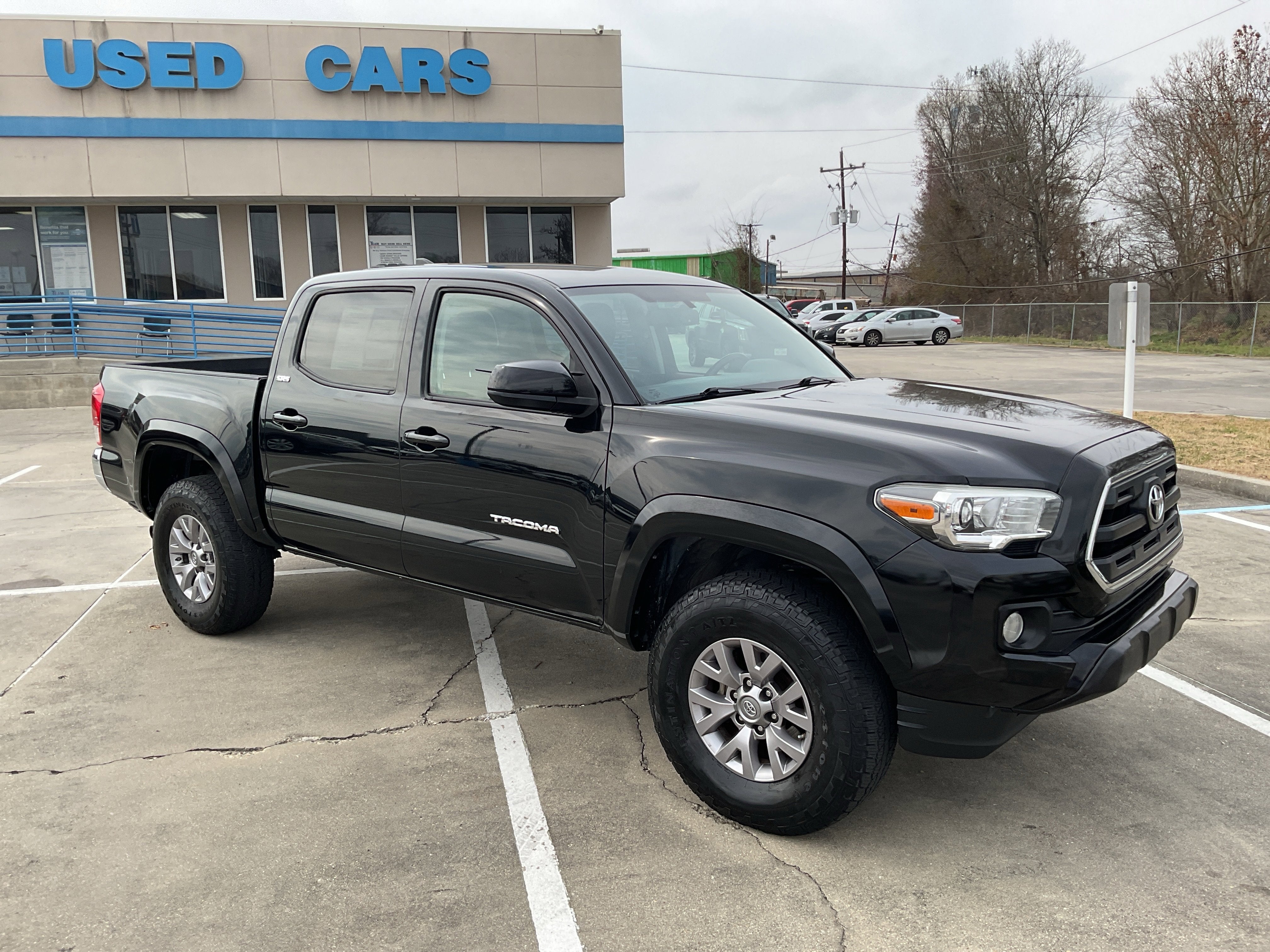 2017 Toyota Tacoma SR5