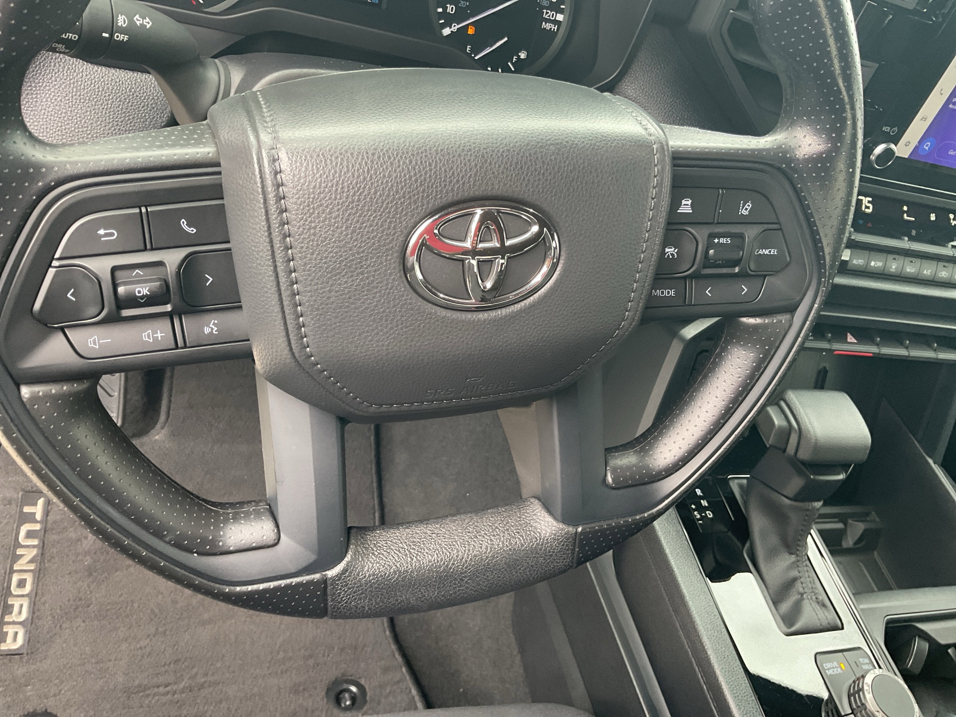 2025 Toyota Tundra 2WD SR5