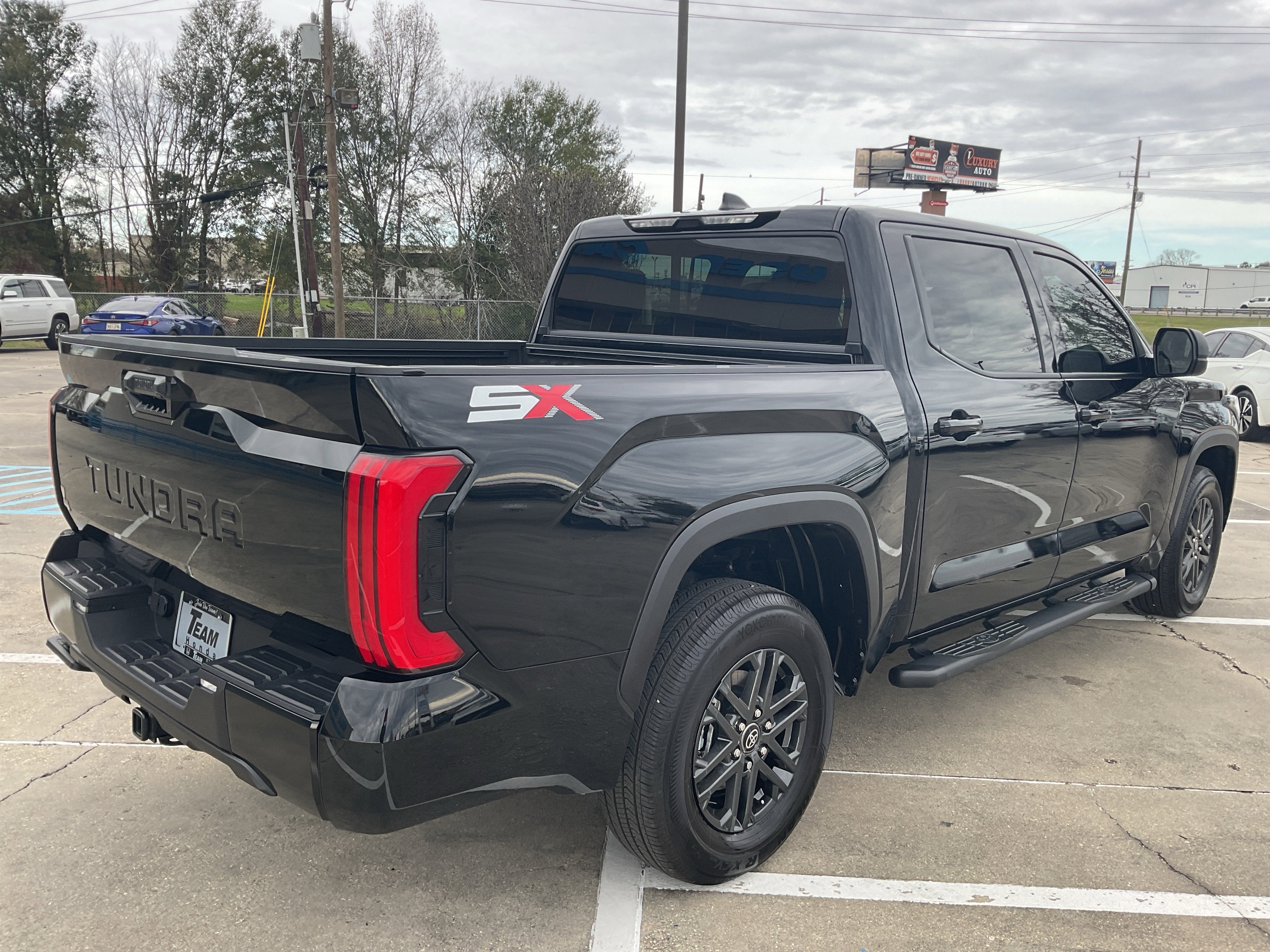 2025 Toyota Tundra 2WD SR5