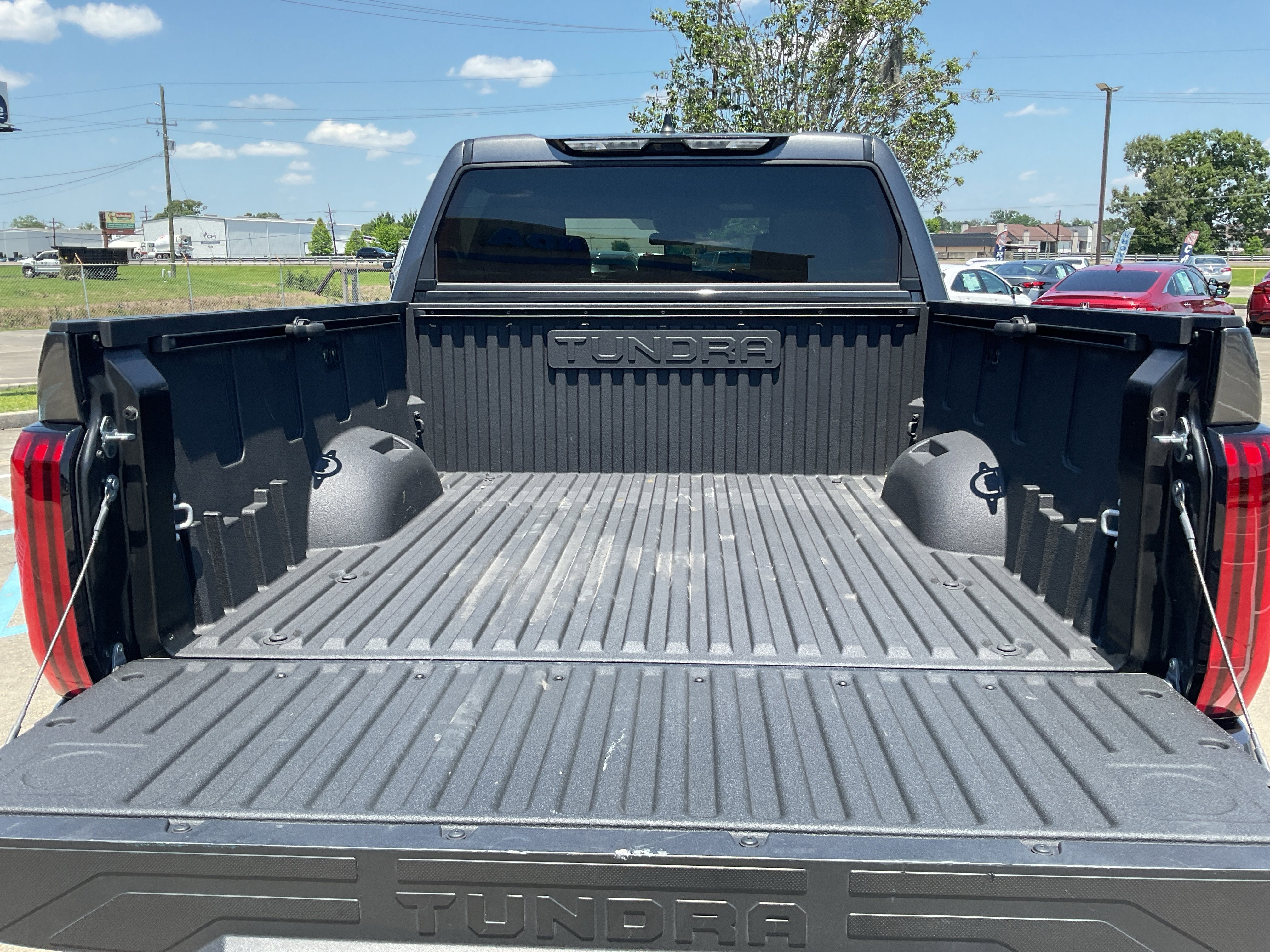 2025 Toyota Tundra 2WD SR5
