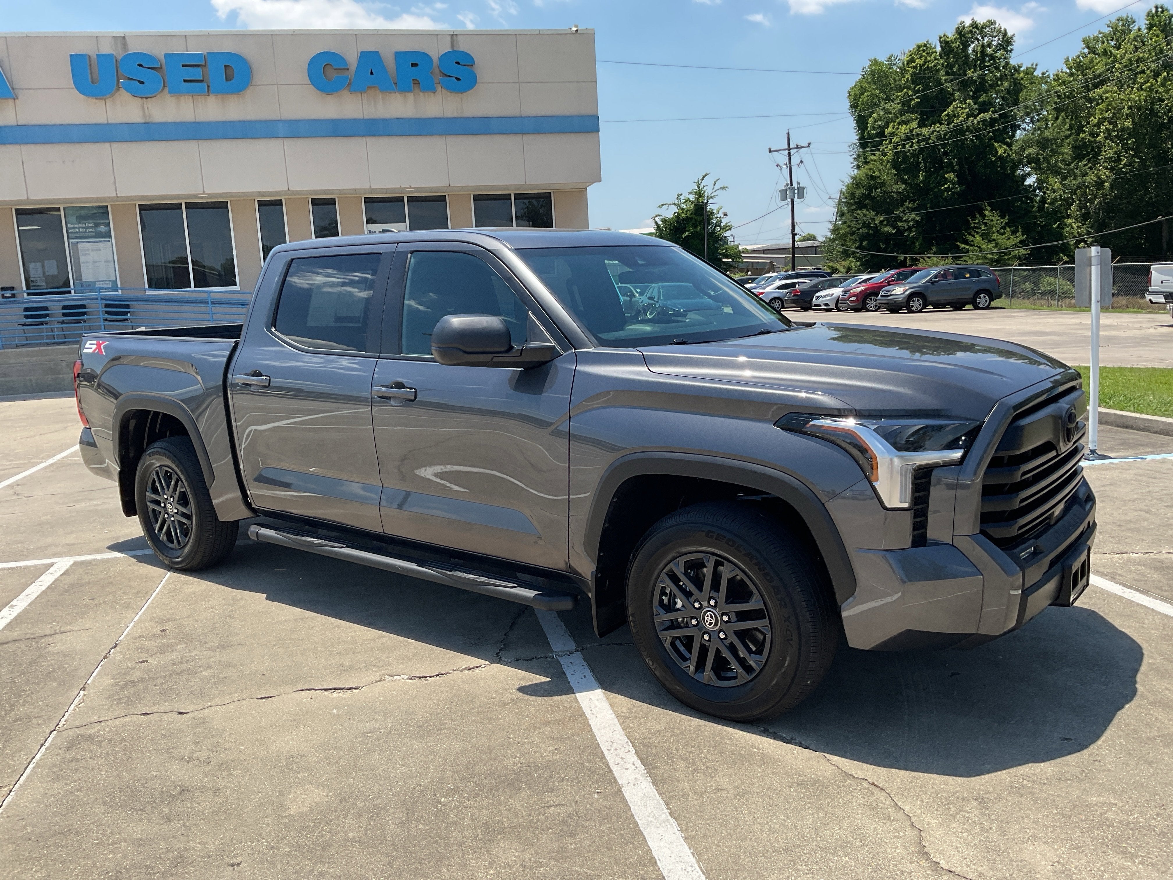 2025 Toyota Tundra 2WD SR5