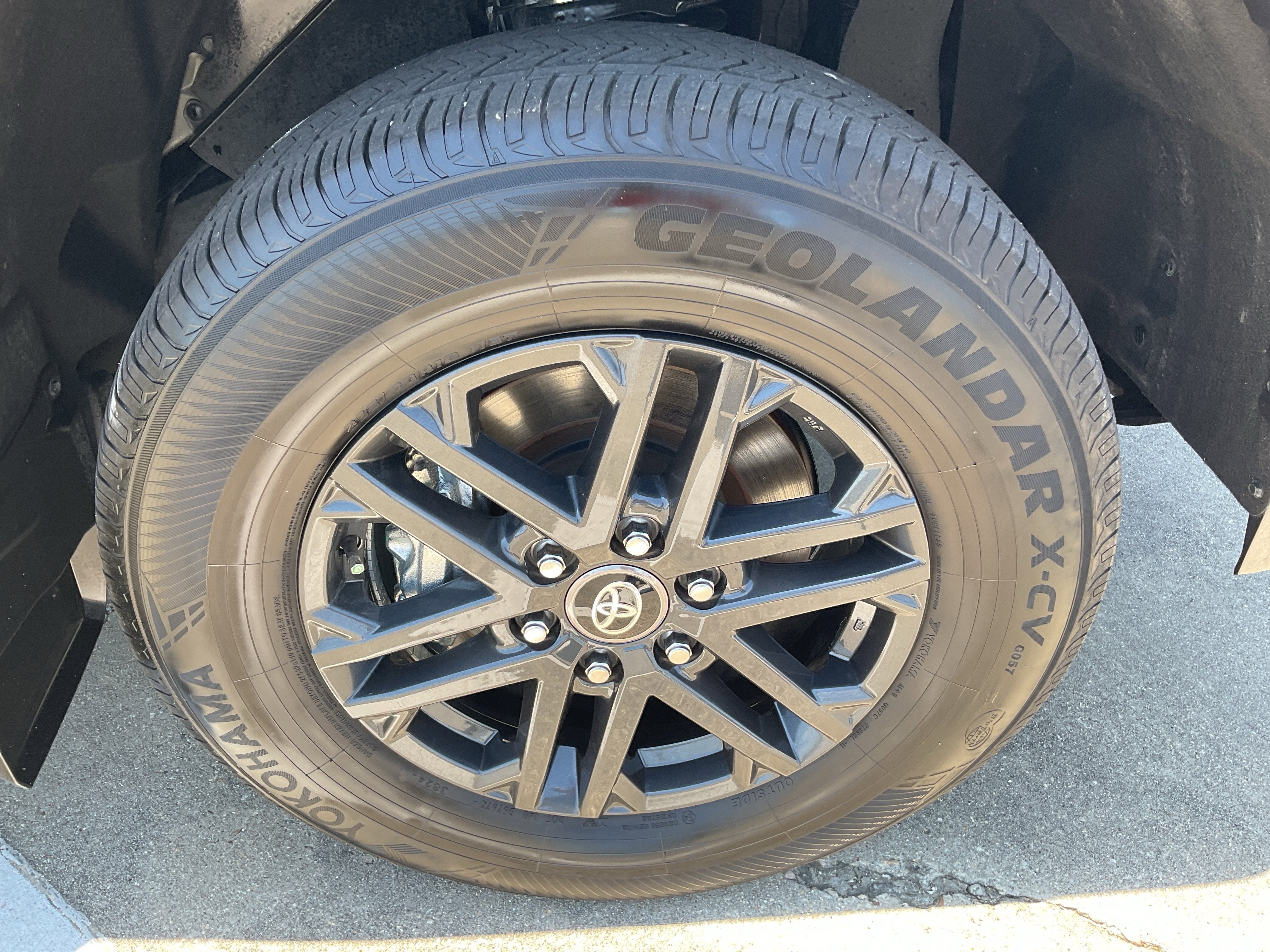 2025 Toyota Tundra 2WD SR5