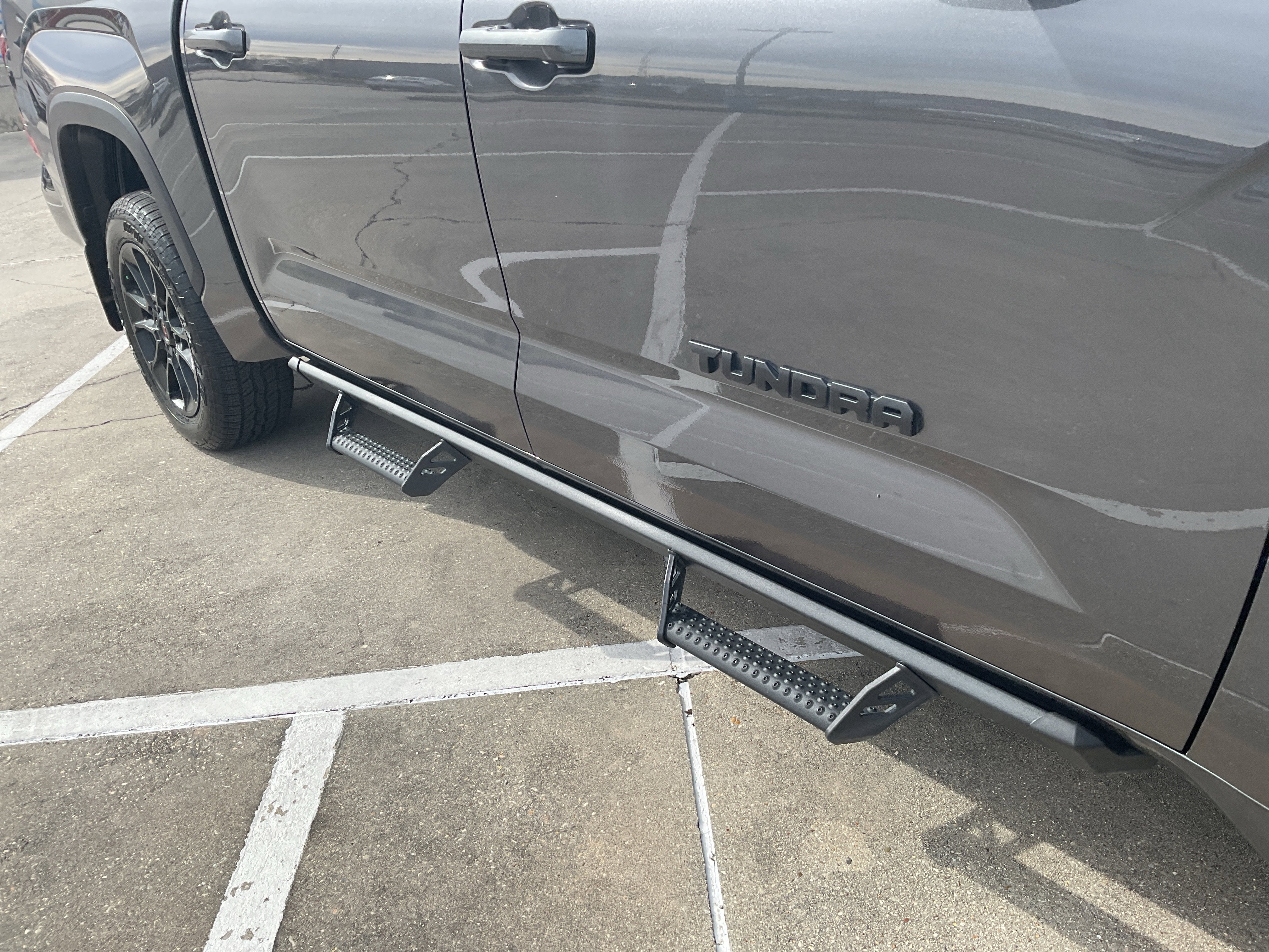 2025 Toyota Tundra 4WD SR5