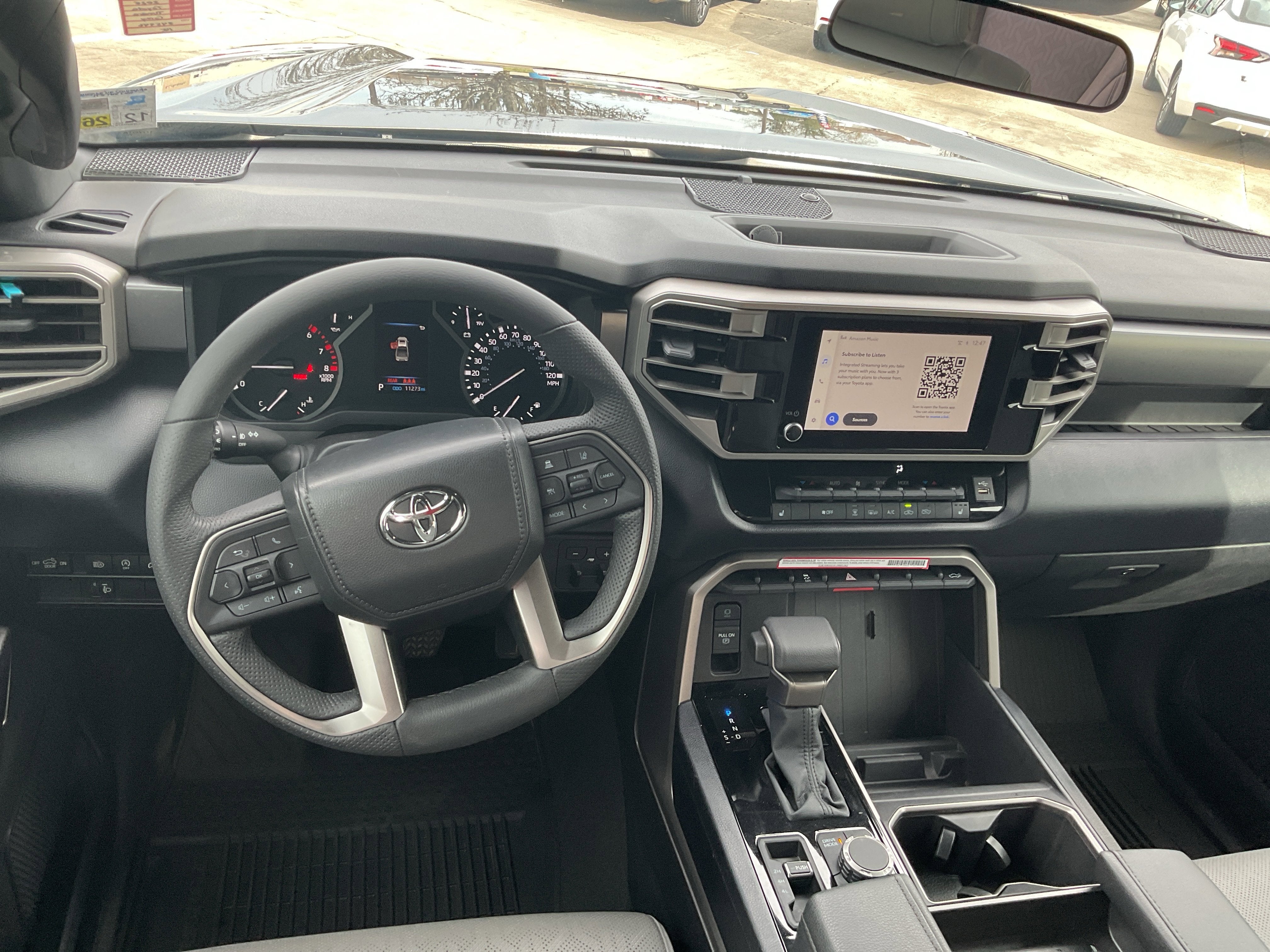 2025 Toyota Tundra 4WD SR5