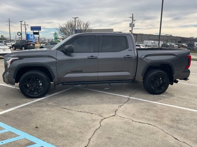 2025 Toyota Tundra 4WD SR5