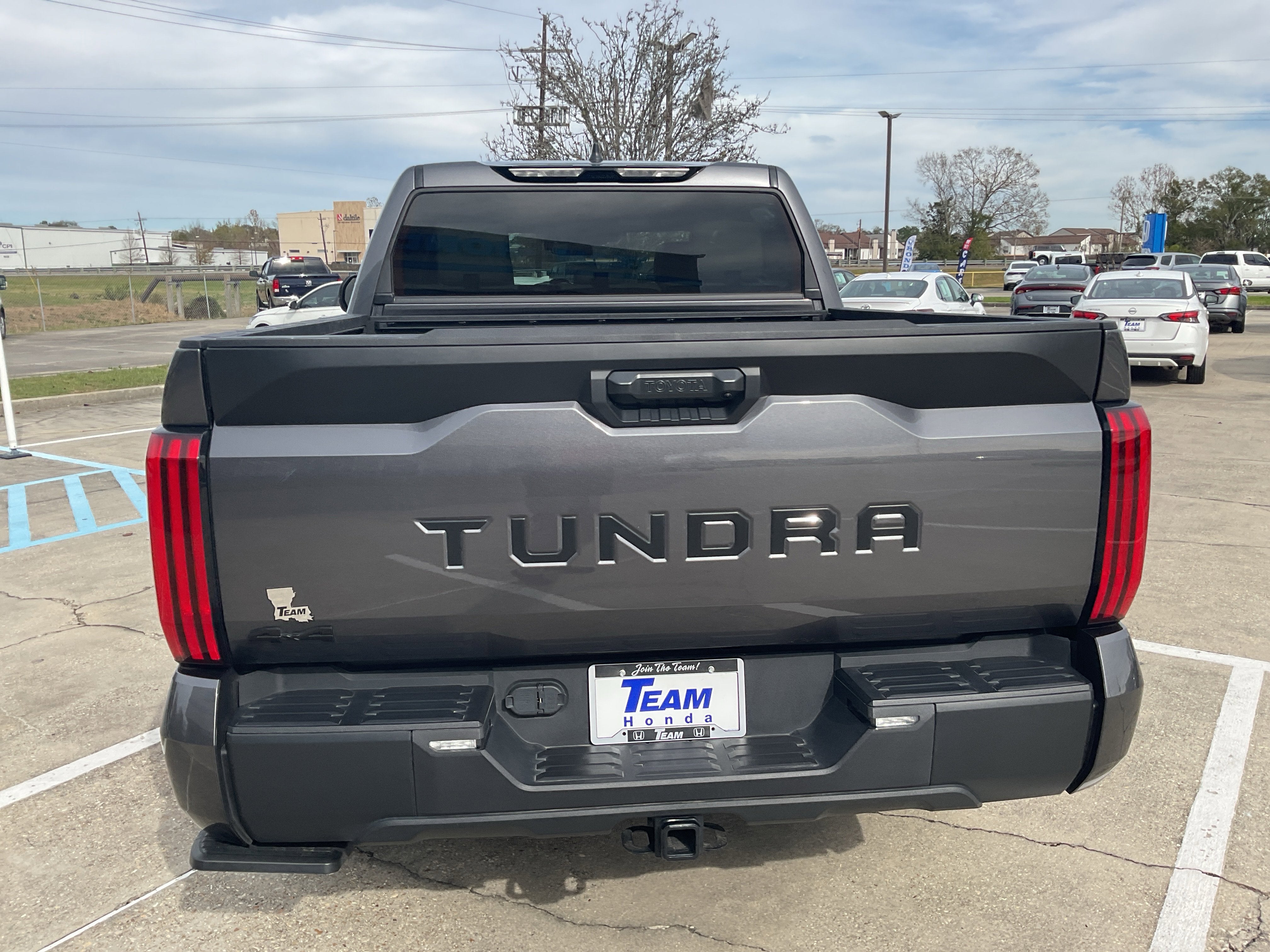 2025 Toyota Tundra 4WD SR5