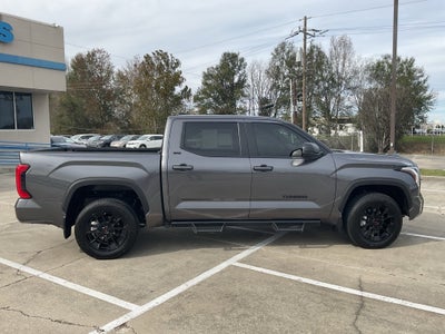 2025 Toyota Tundra 4WD SR5