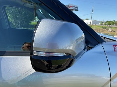 2024 Toyota Tundra 4WD SR5