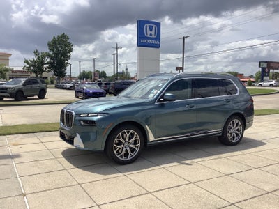 2025 BMW X7 xDrive40i