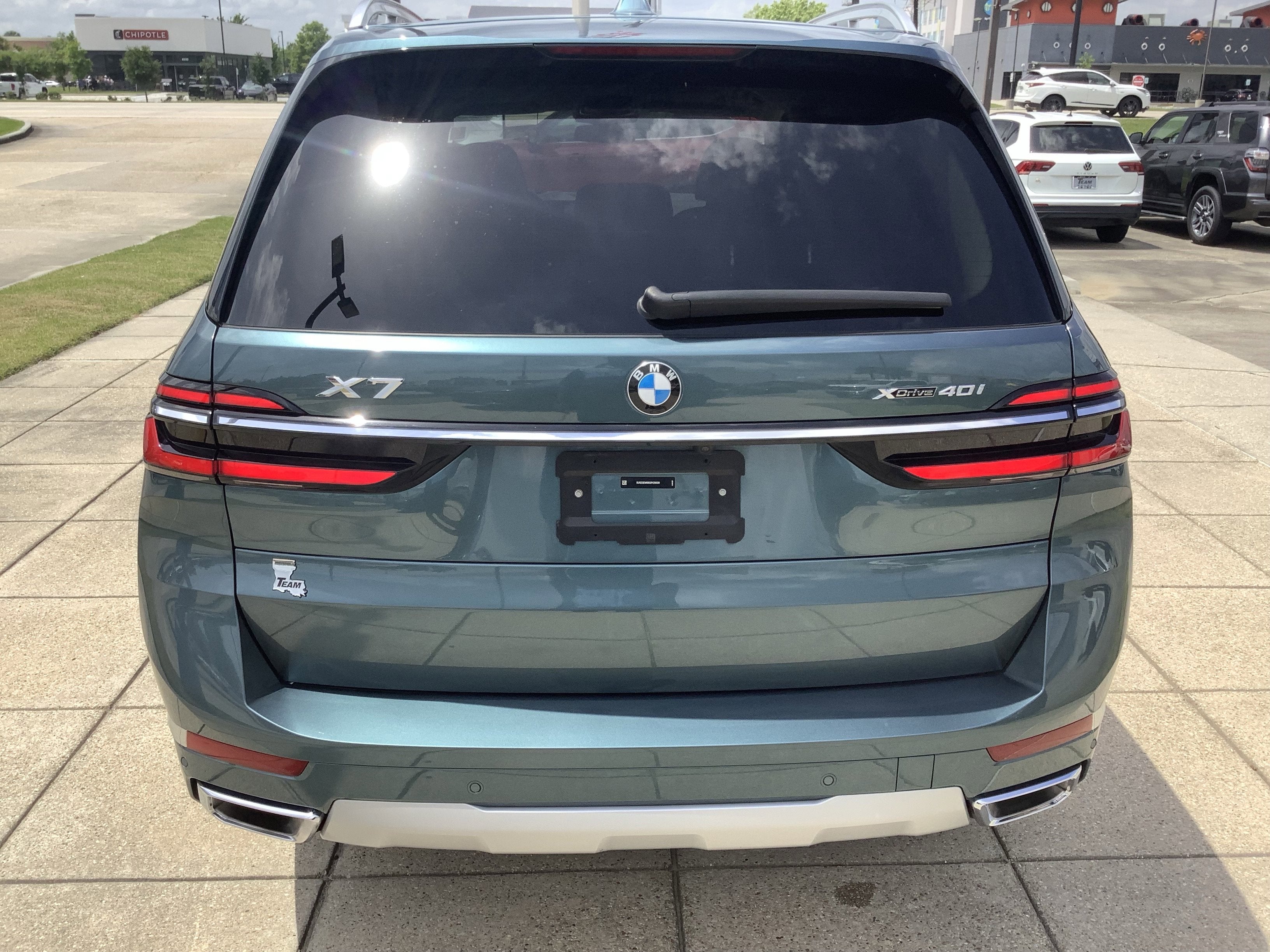 2025 BMW X7 xDrive40i