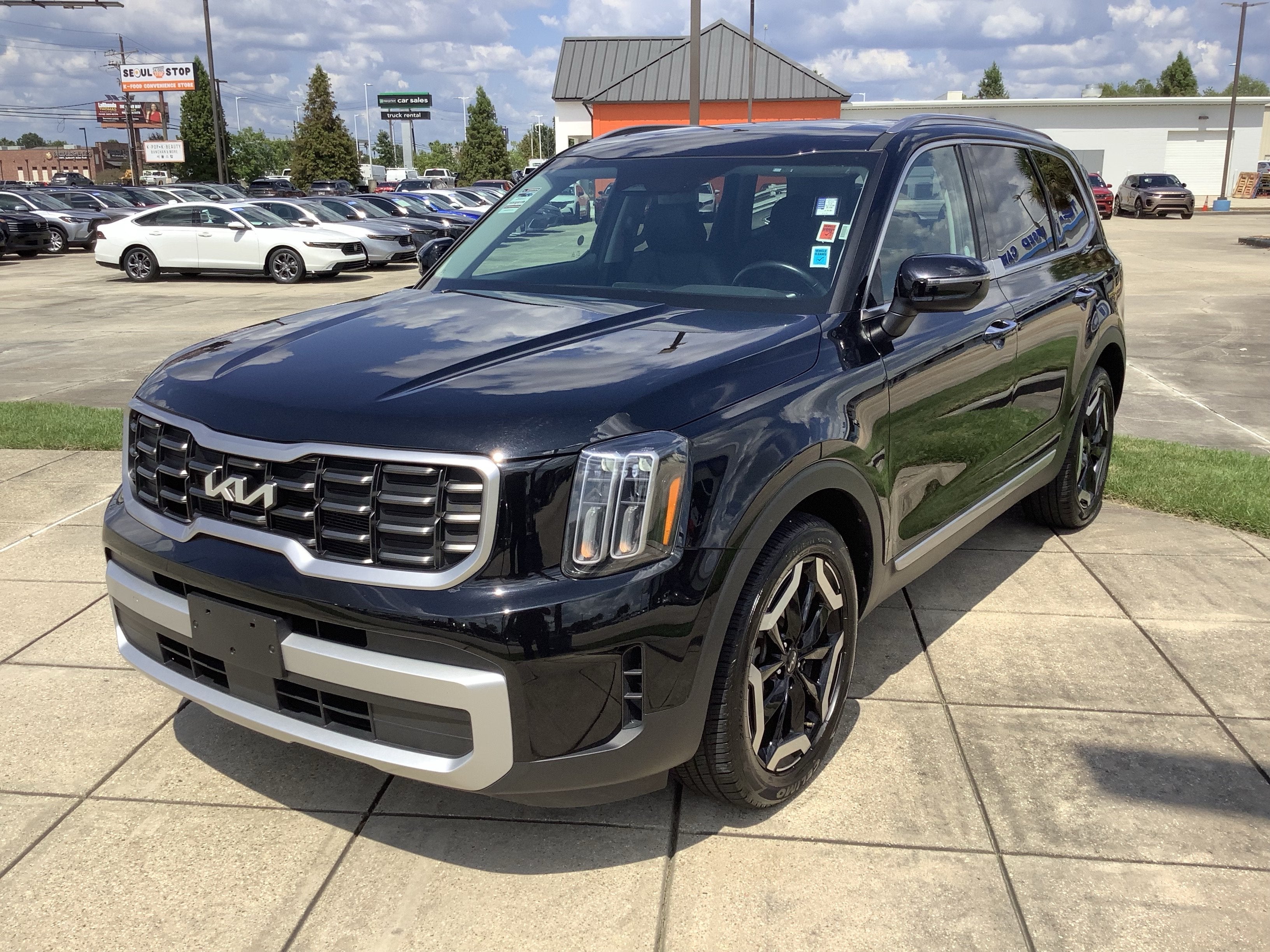 2025 Kia Telluride S