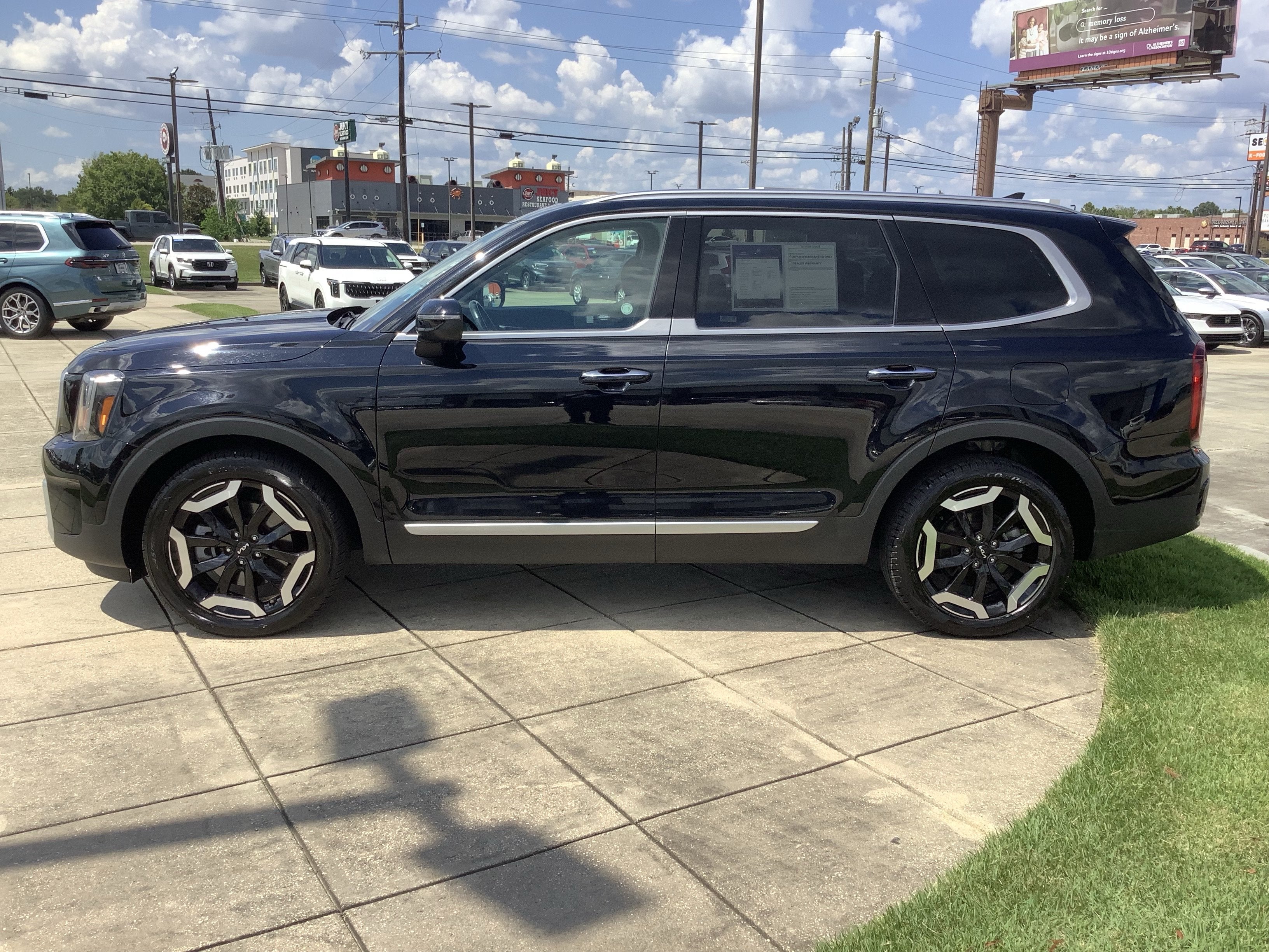 2025 Kia Telluride S
