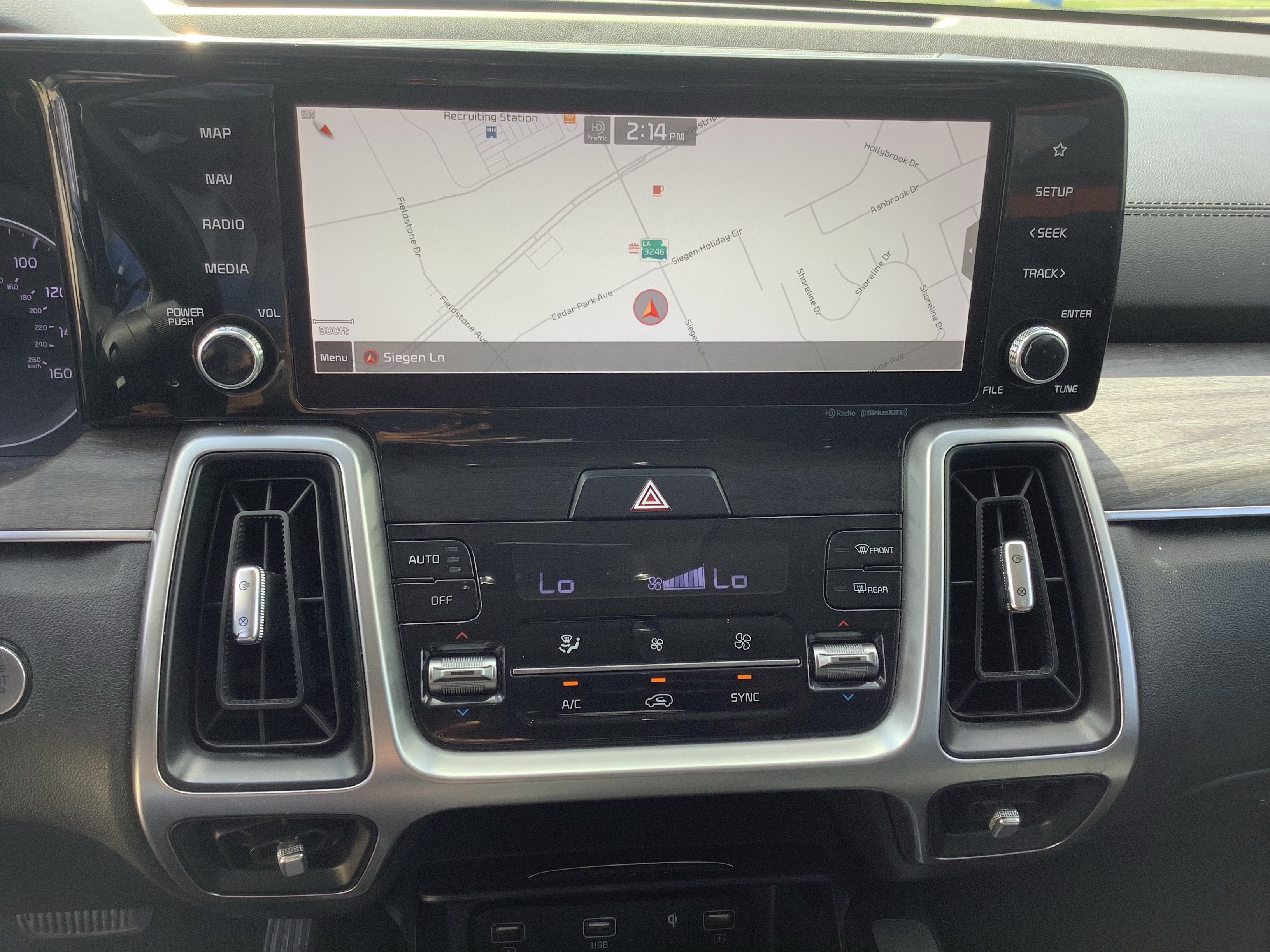 2022 Kia Sorento EX