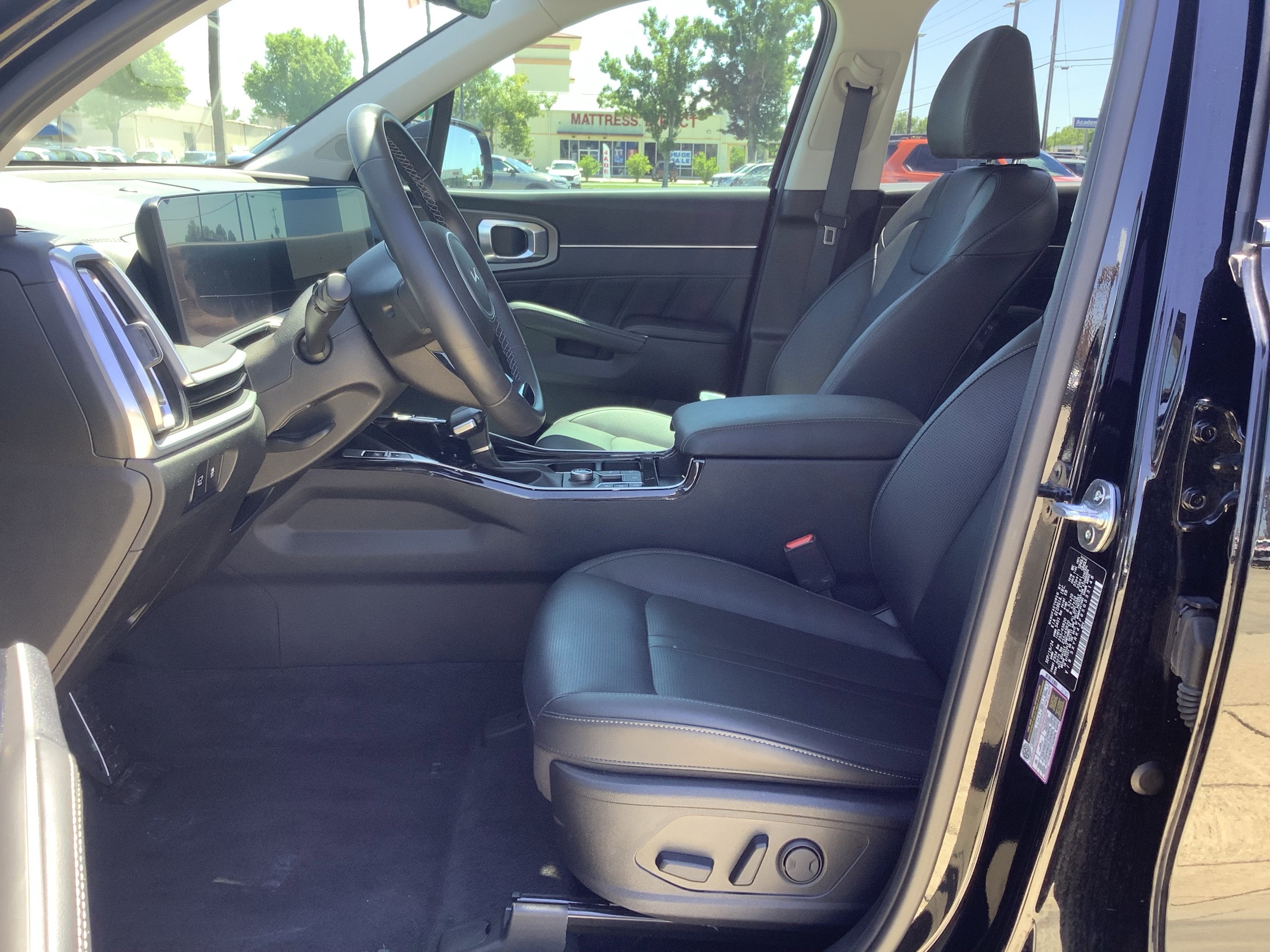 2025 Kia Sorento SX