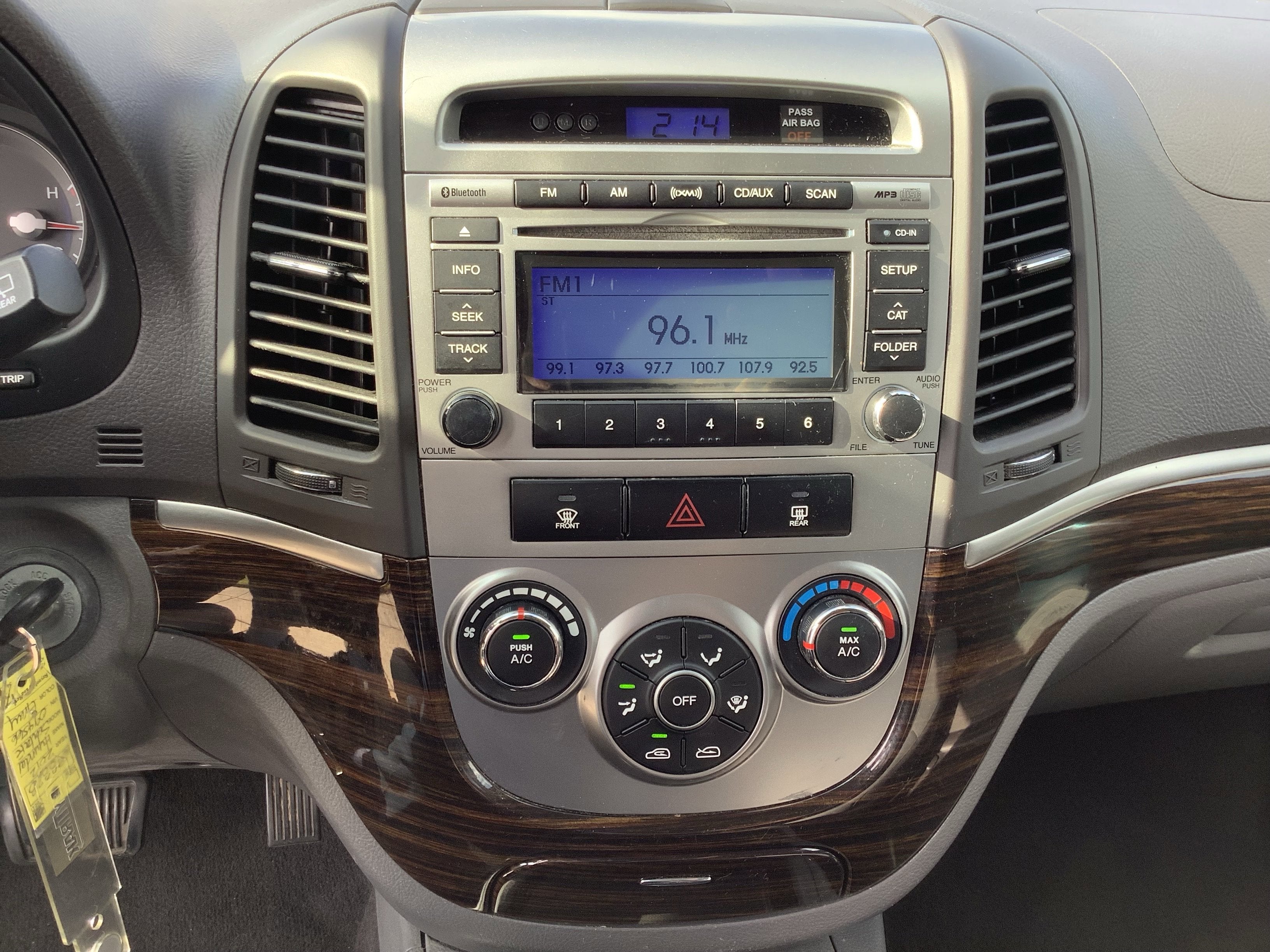 2012 Hyundai Santa Fe GLS