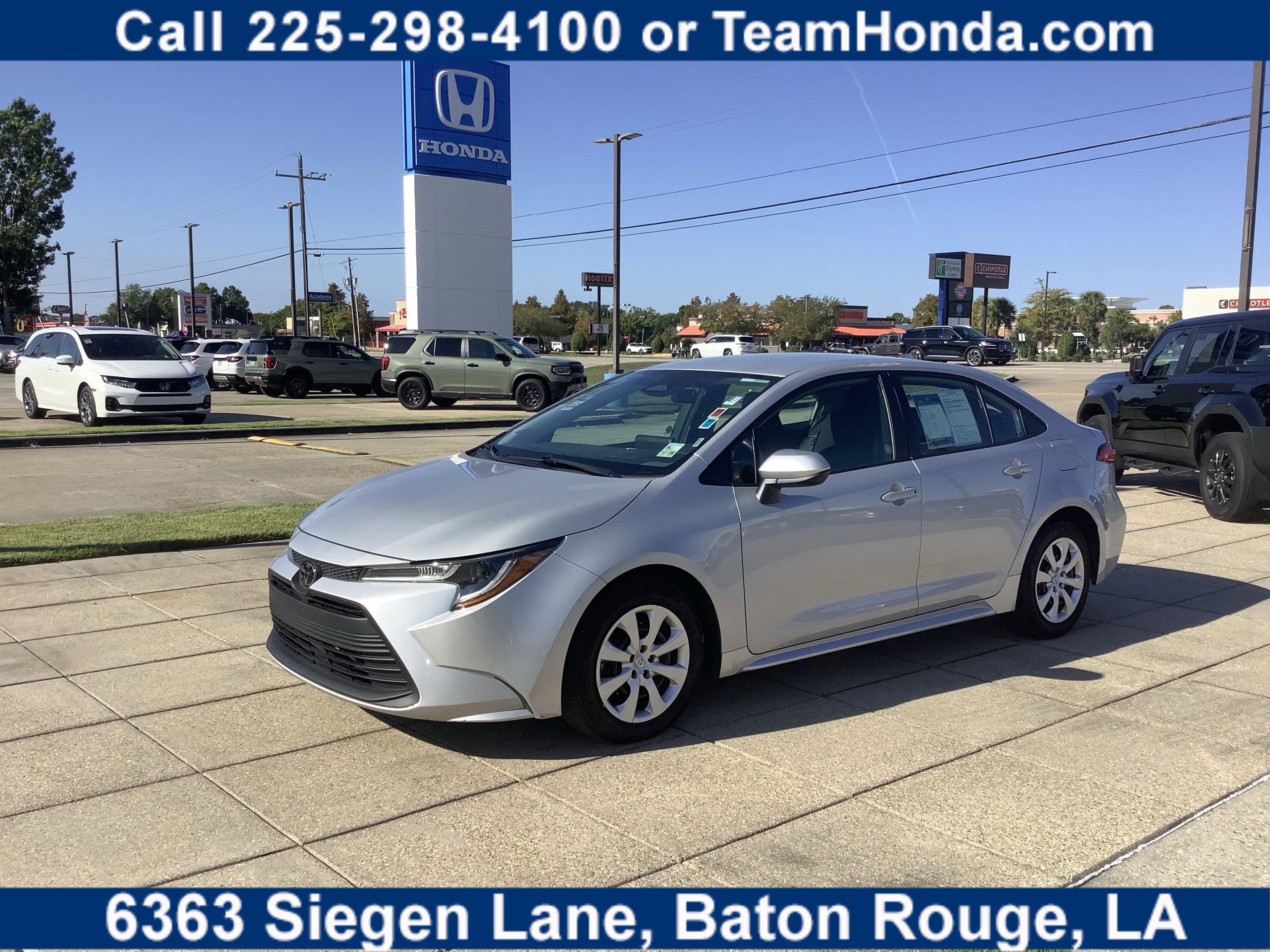 2024 Toyota Corolla LE