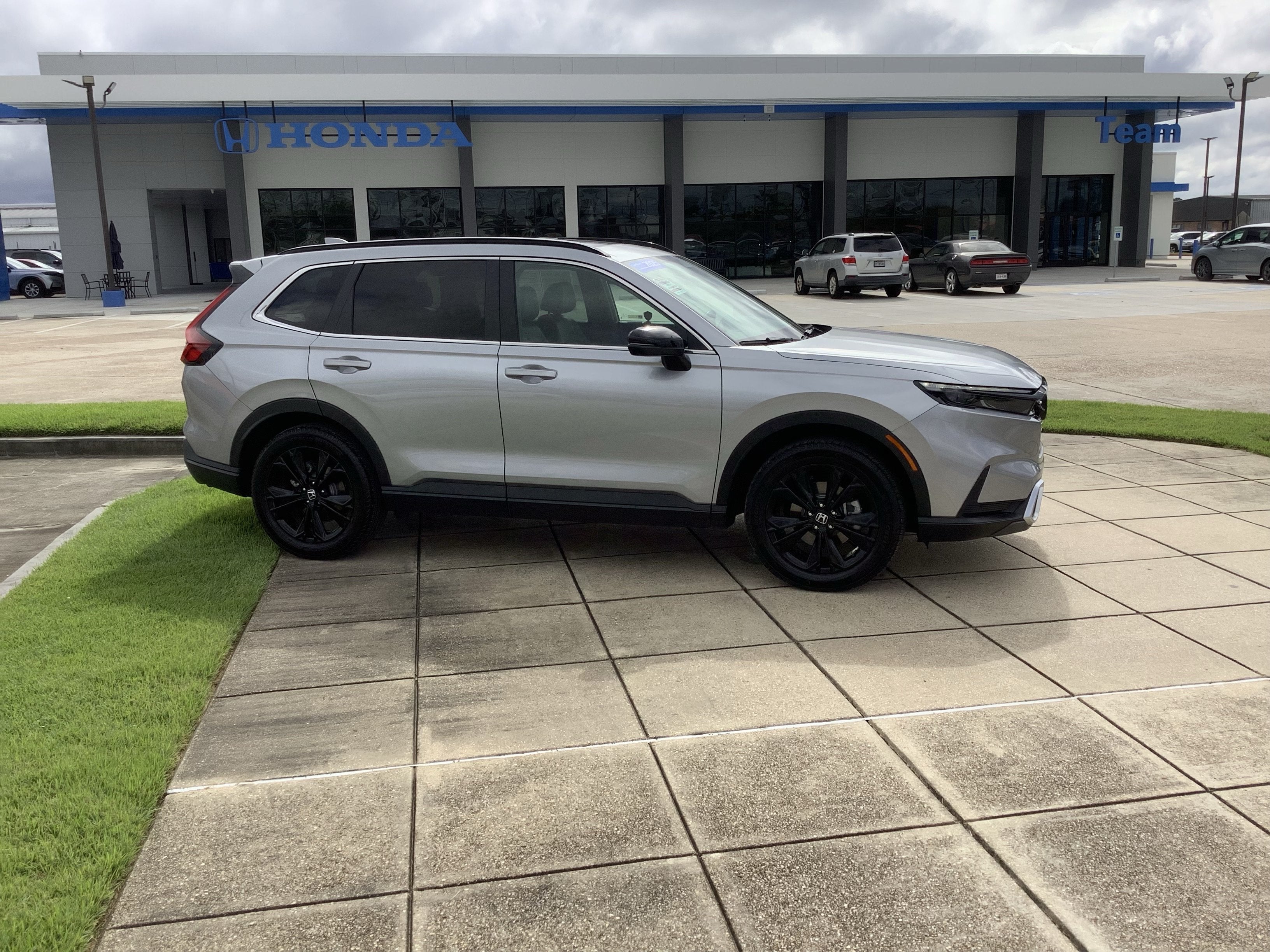 2024 Honda CR-V Hybrid Sport Touring
