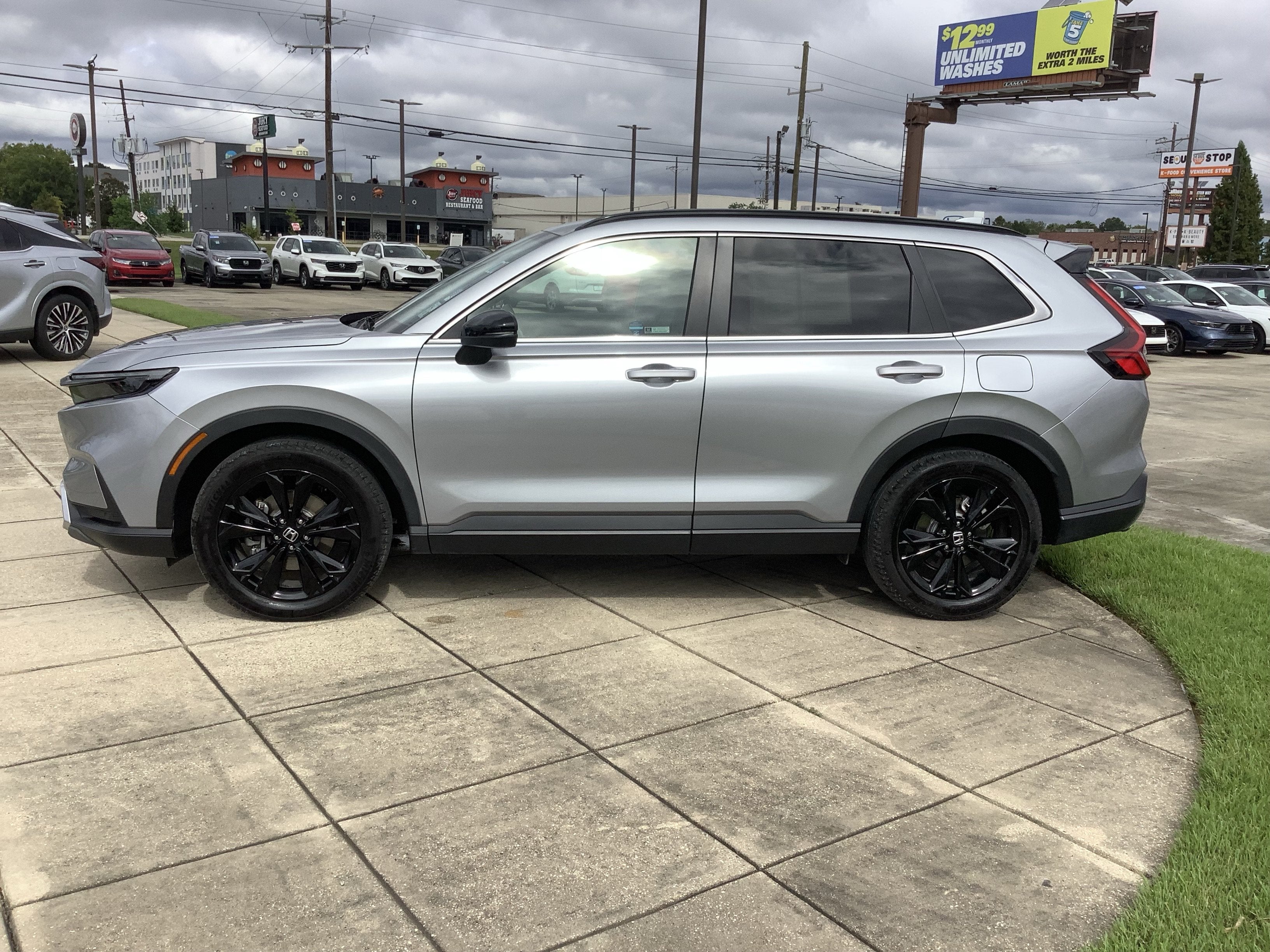 2024 Honda CR-V Hybrid Sport Touring