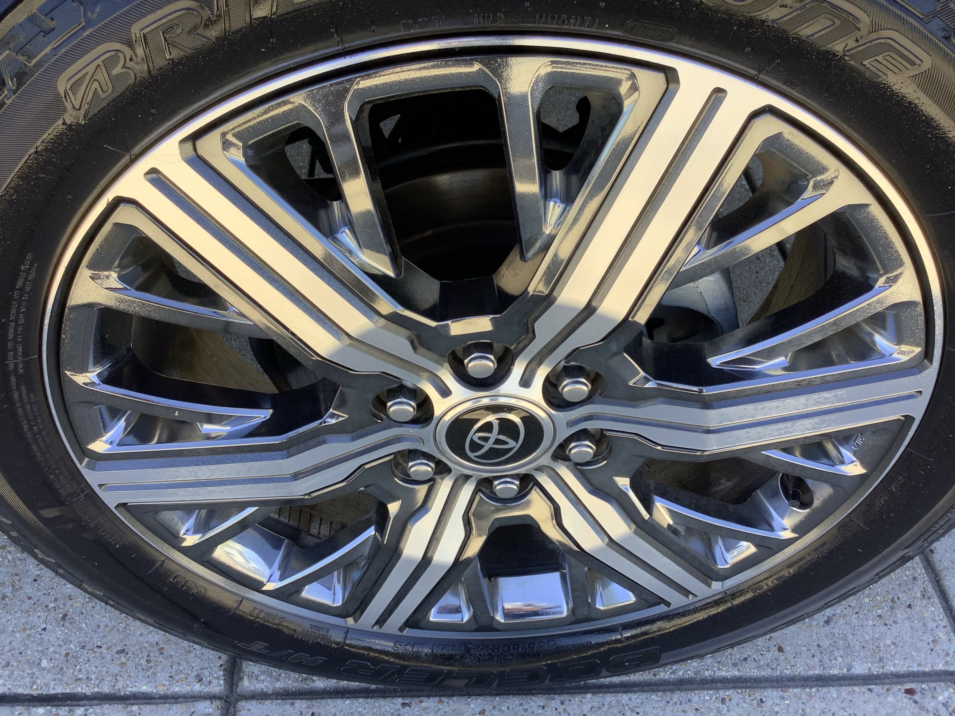 2023 Toyota Sequoia Capstone