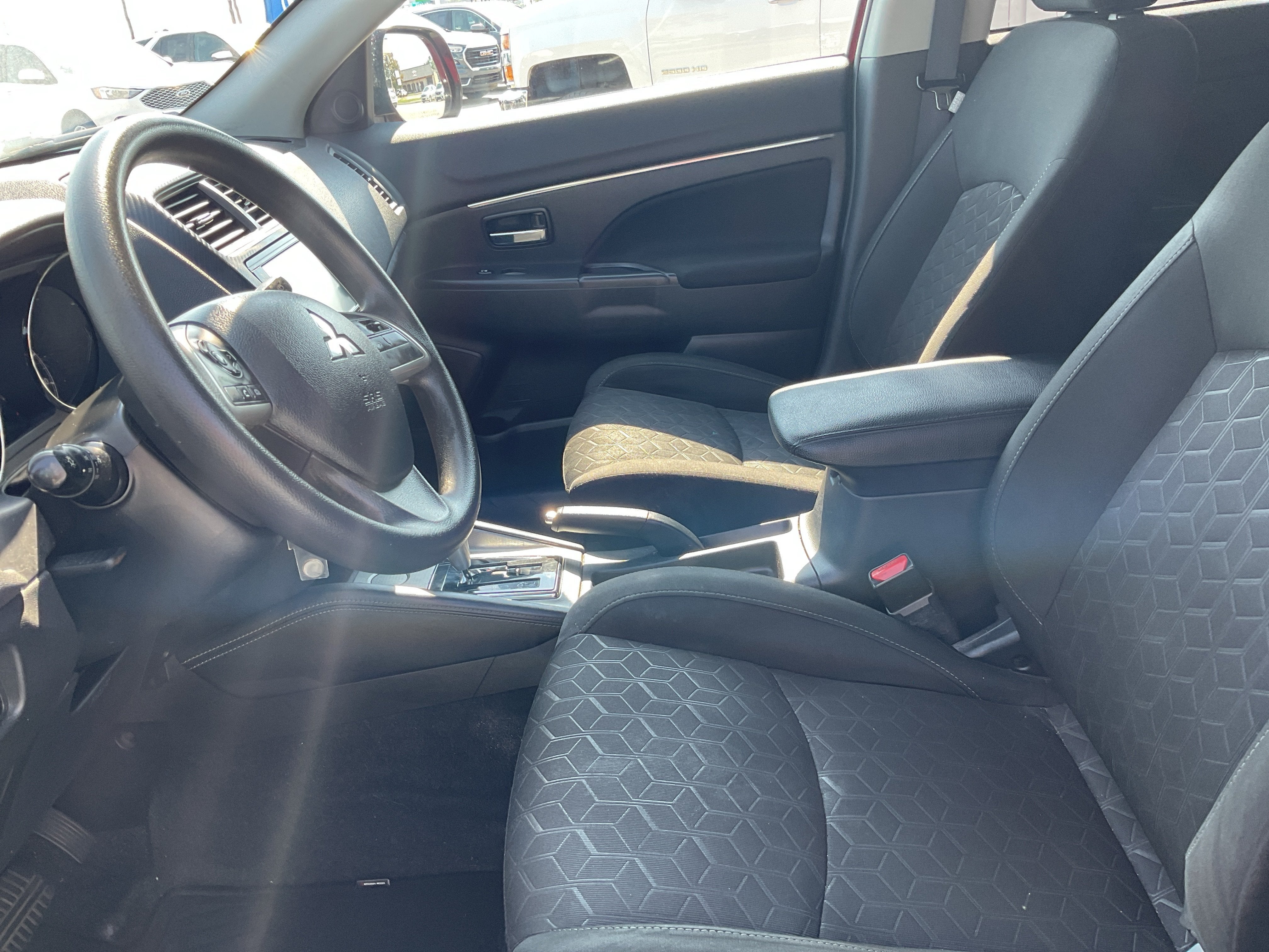 2020 Mitsubishi Outlander Sport ES 2.0