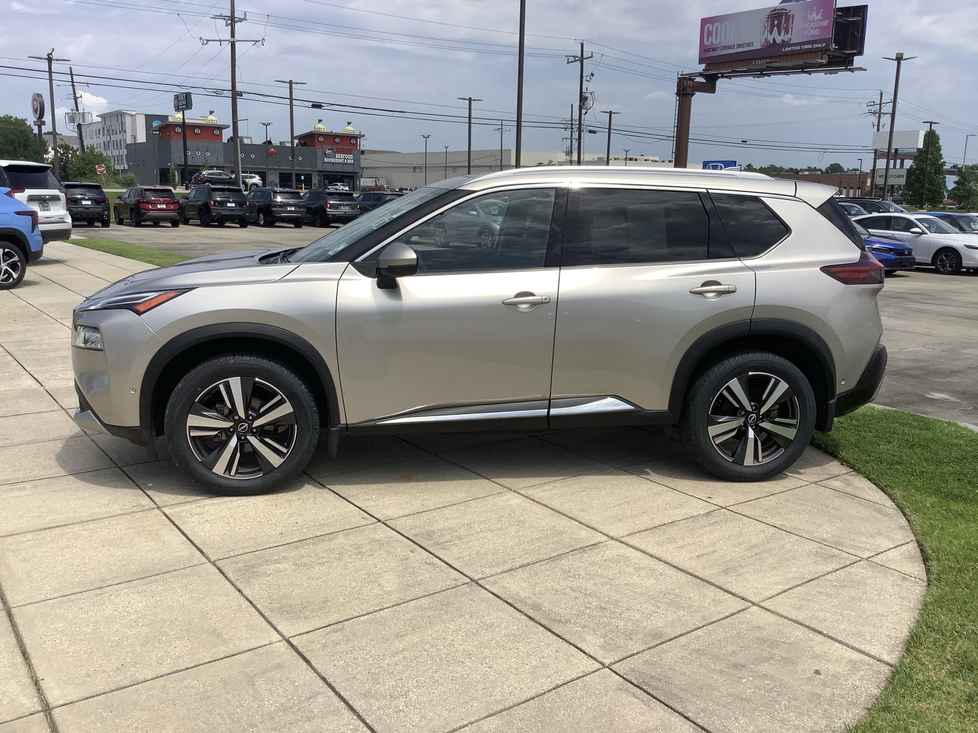 2022 Nissan Rogue Platinum