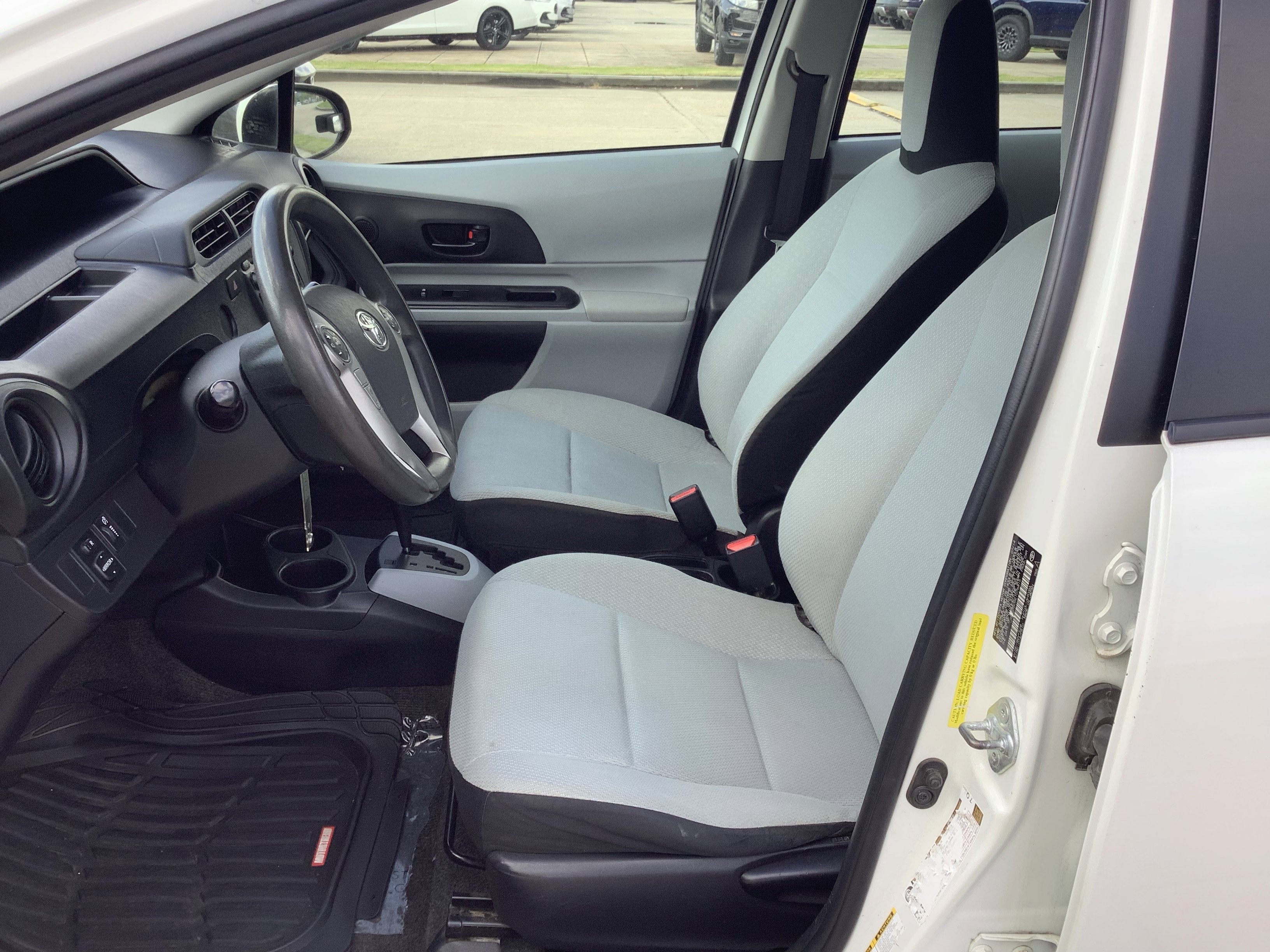 2014 Toyota Prius c Four