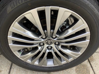 2024 Toyota Venza LE