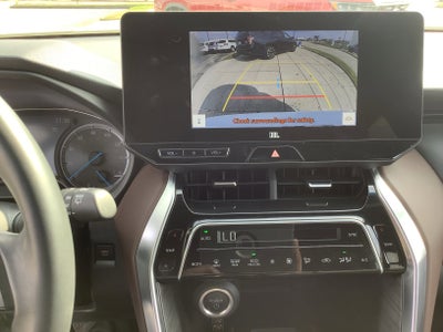 2024 Toyota Venza LE