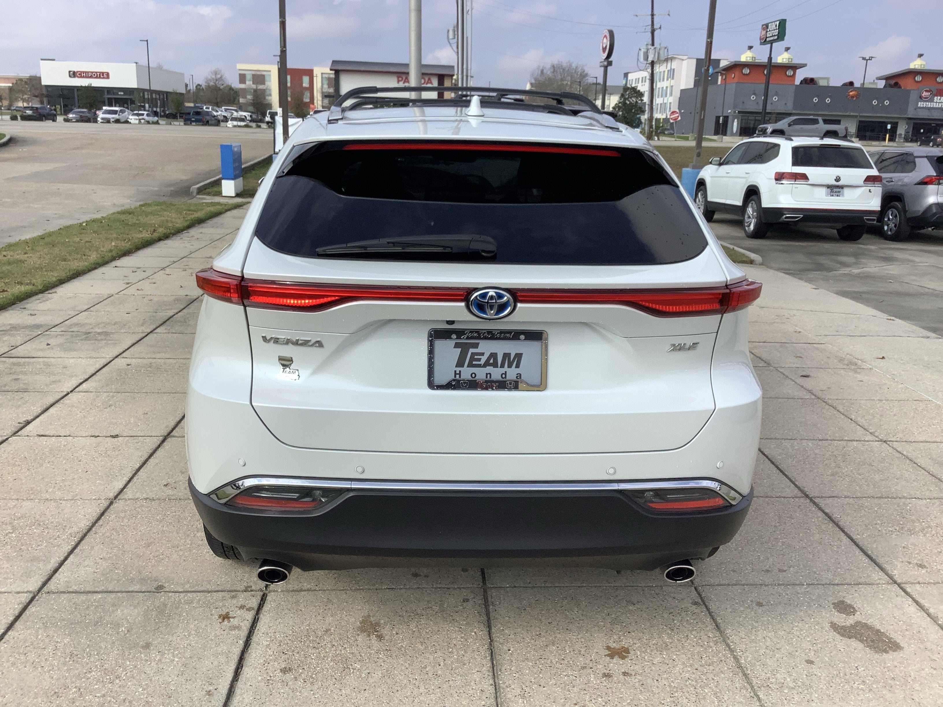 2024 Toyota Venza LE