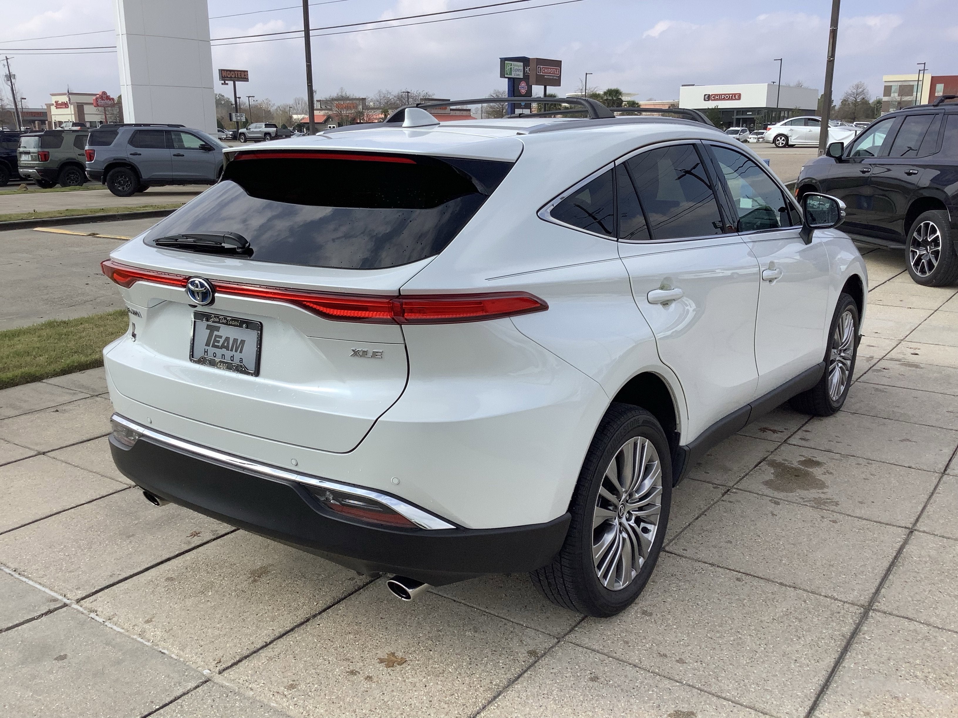 2024 Toyota Venza LE