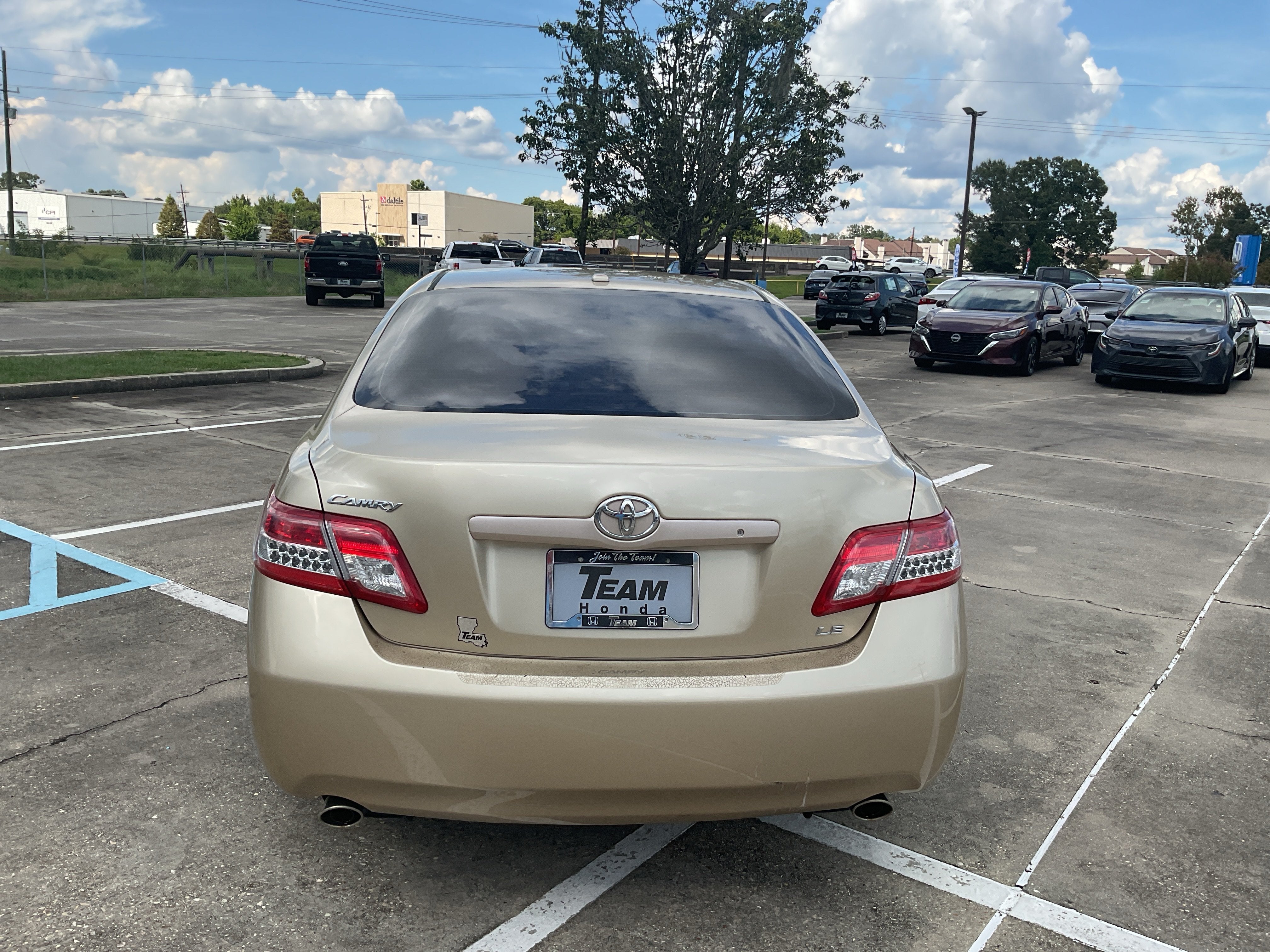 2010 Toyota Camry LE
