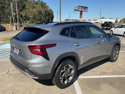 2024 Chevrolet Trax LT