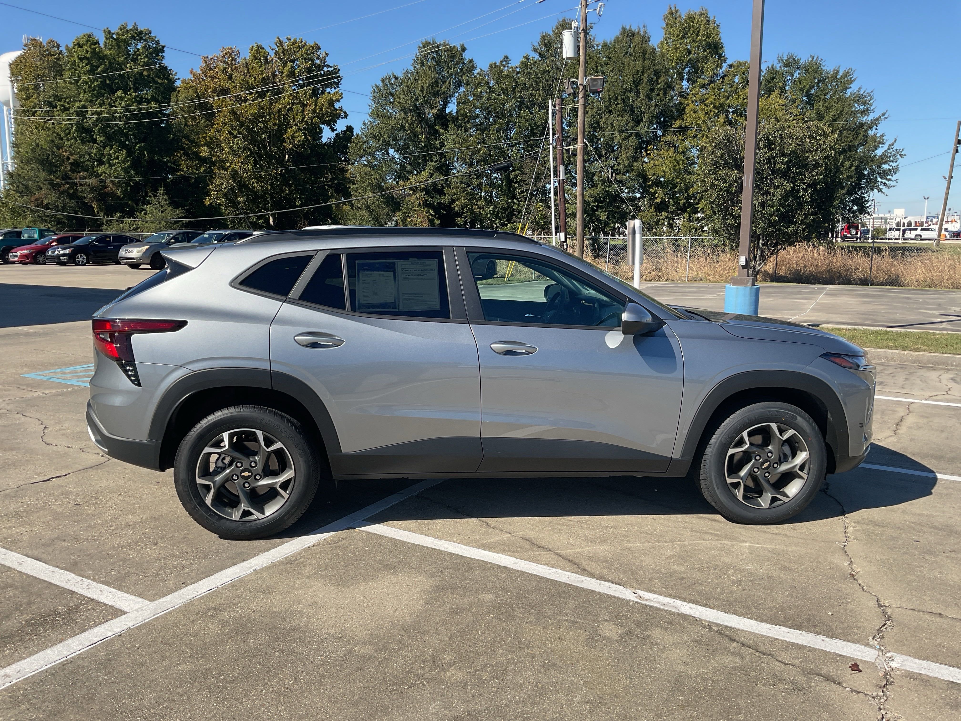 2024 Chevrolet Trax LT