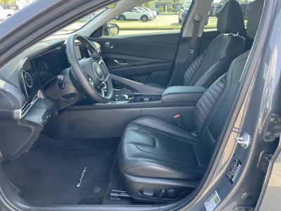 2025 Hyundai Elantra Hybrid Limited