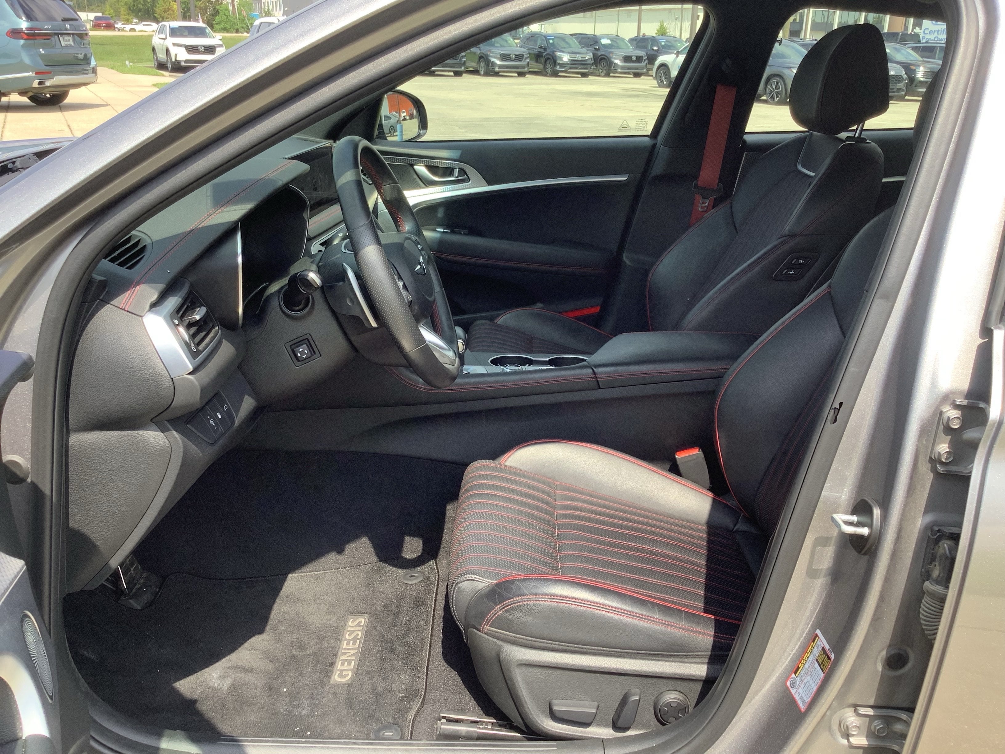 2023 Genesis G70 2.0T