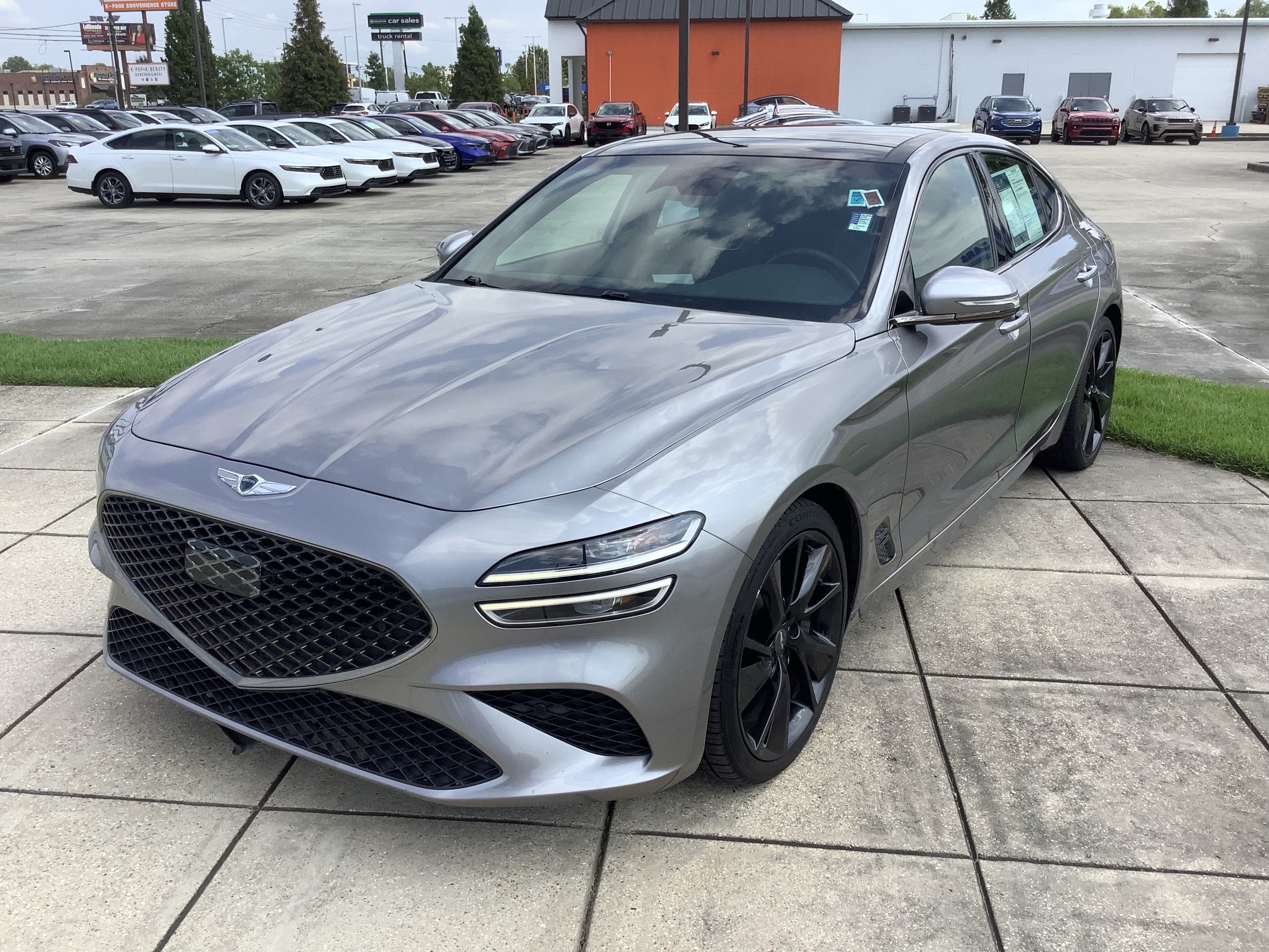 2023 Genesis G70 2.0T